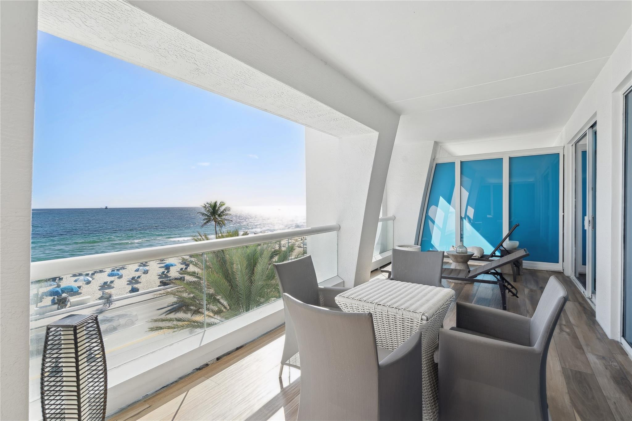 551 N Beach Blvd R304