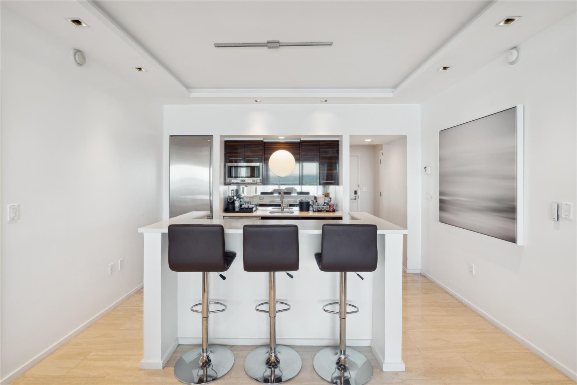 551 N Beach Blvd R304