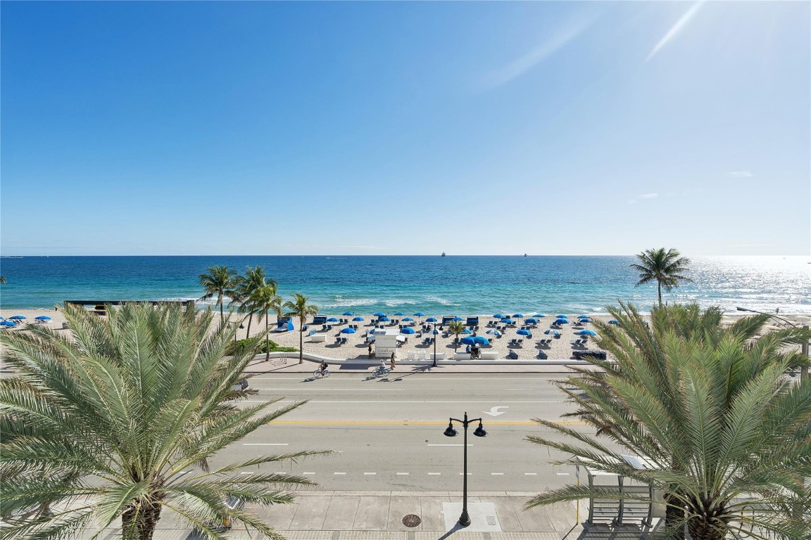 551 N Beach Blvd R304