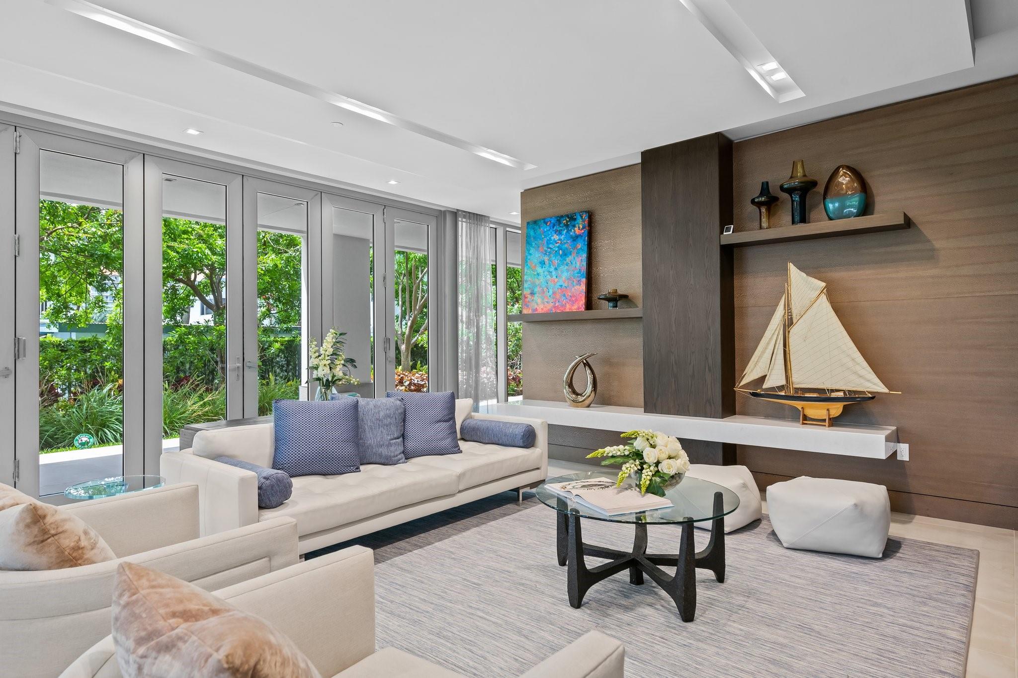 435 Bayshore Dr PH3
