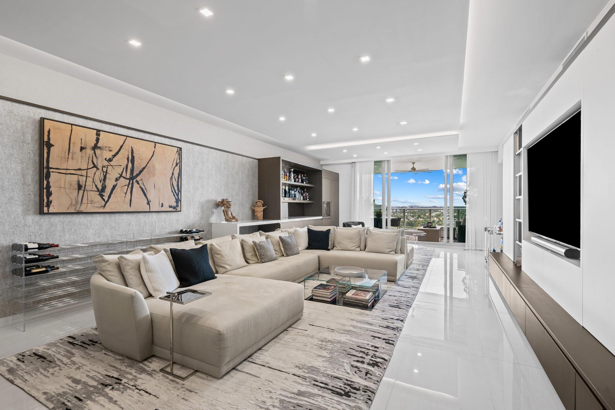 435 Bayshore Dr PH3