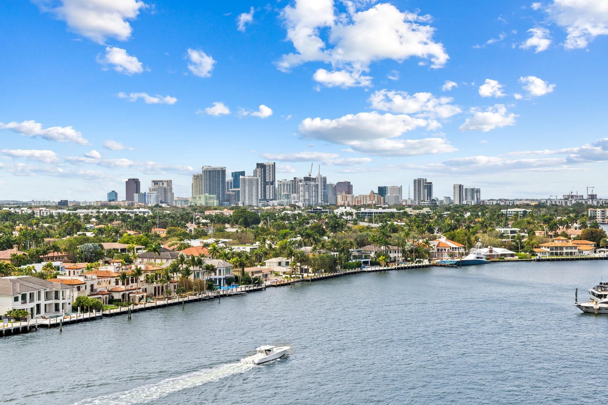 435 Bayshore Dr PH3