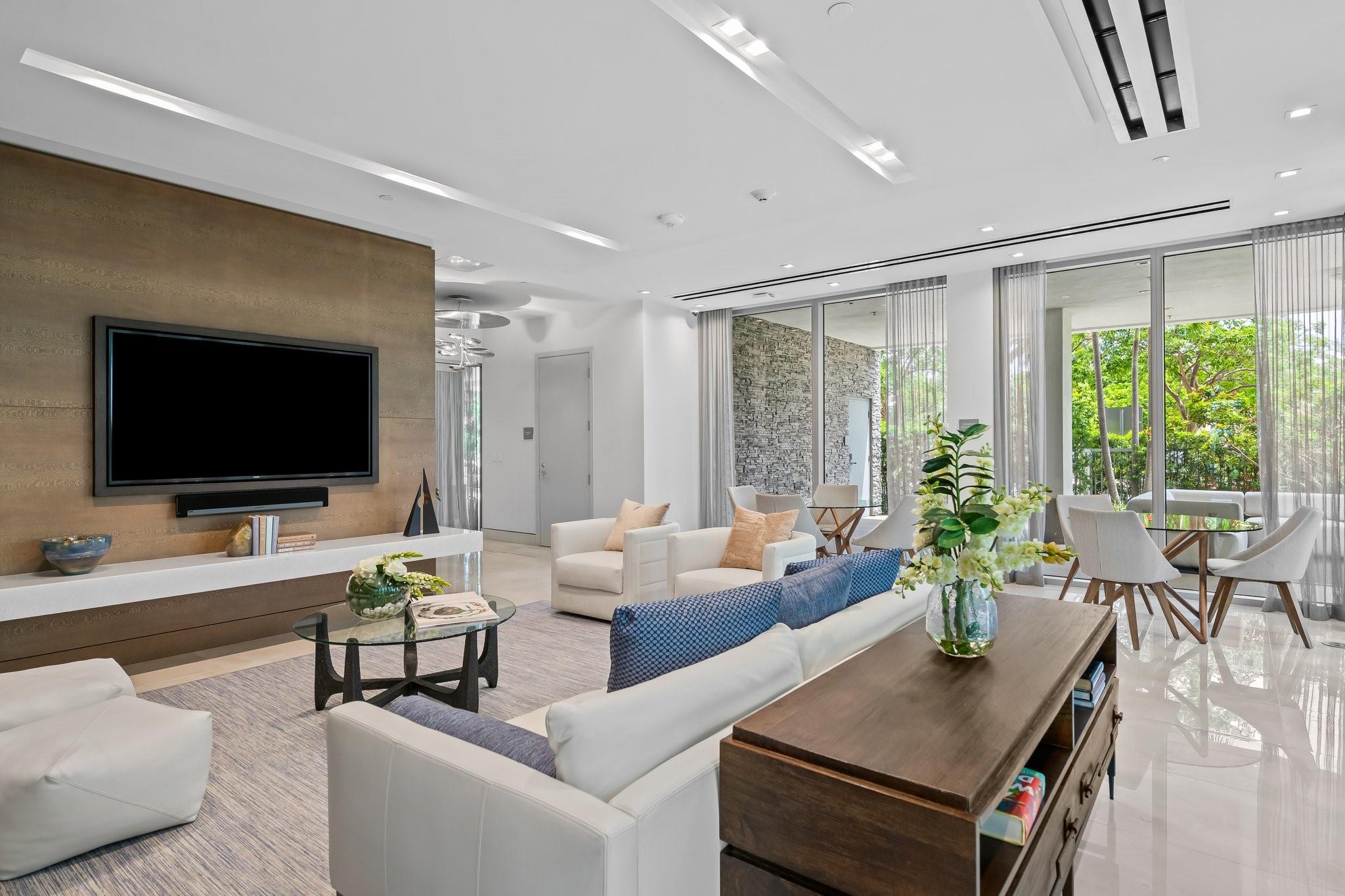 435 Bayshore Dr PH3