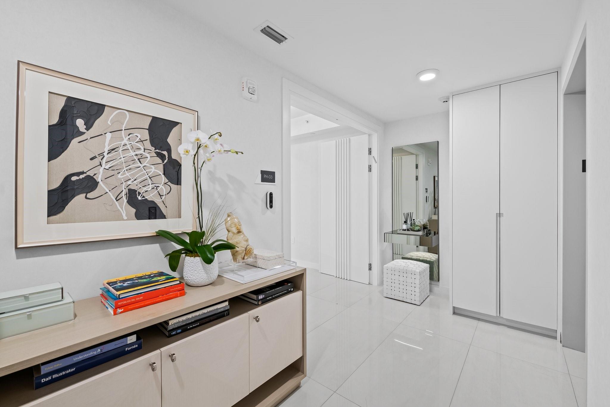 435 Bayshore Dr PH3