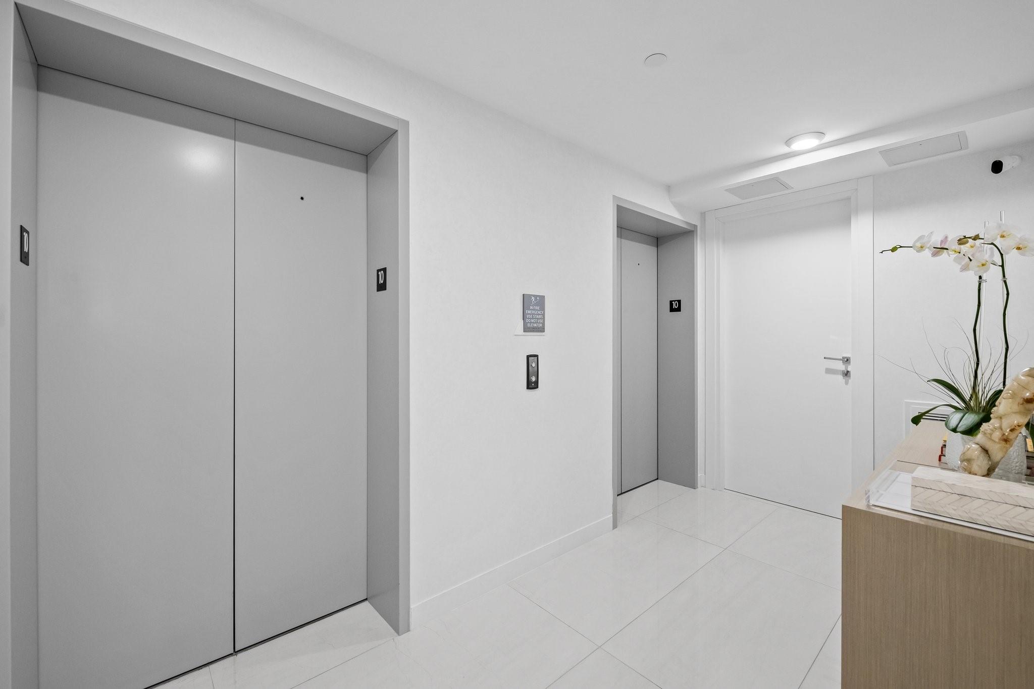 435 Bayshore Dr PH3