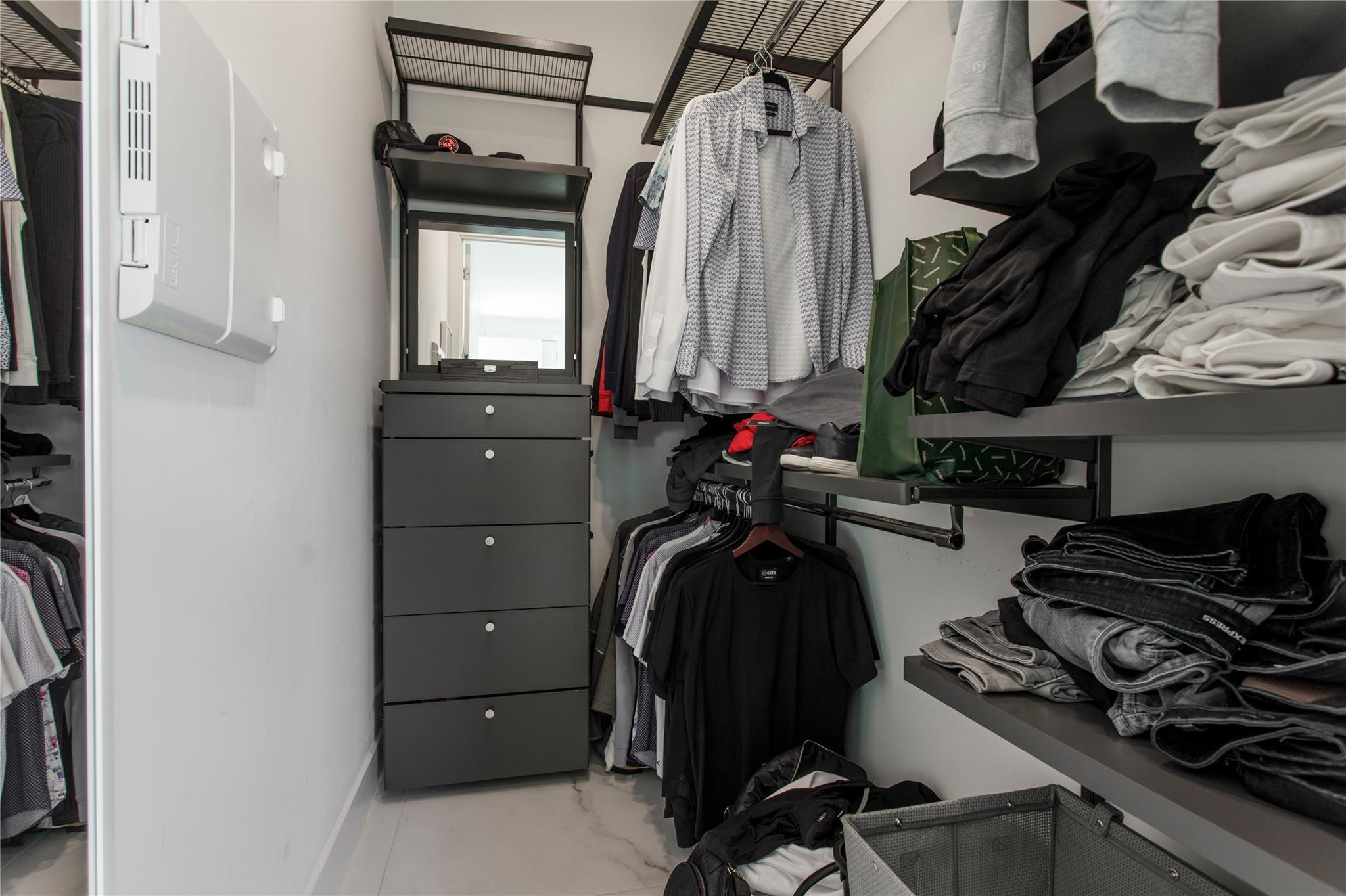 1044 N Victoria Park Rd