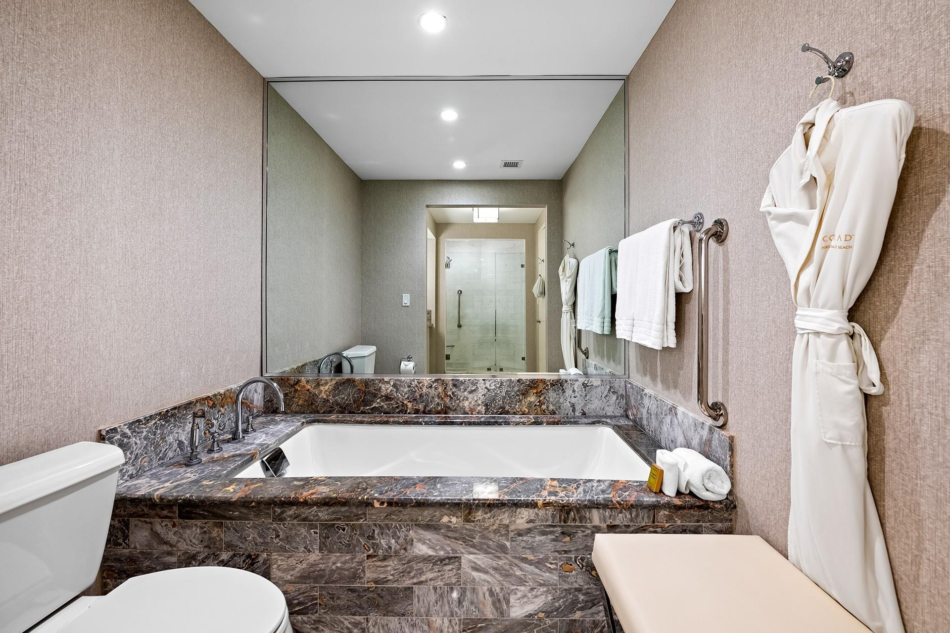 551 N Beach Blvd H1217