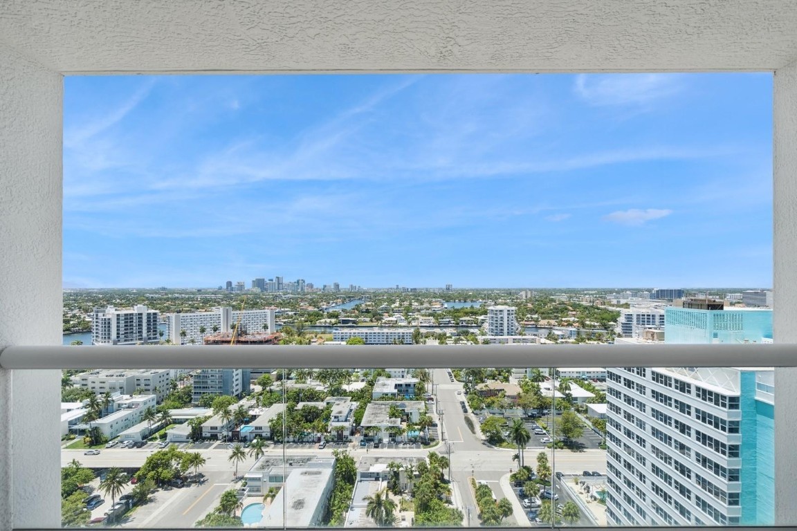 551 N Fort Lauderdale Beach Blvd R1902