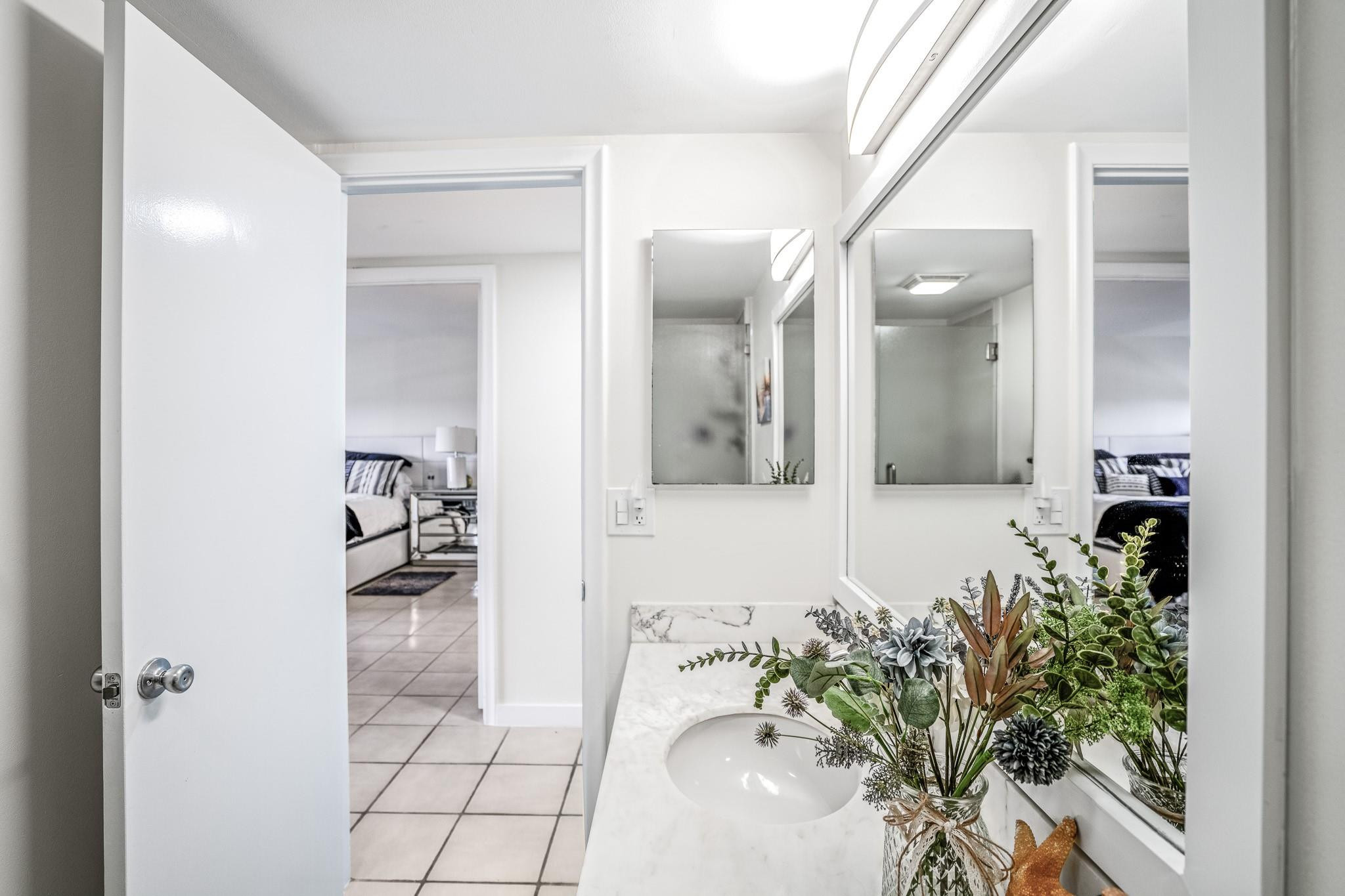 5100 N Ocean Blvd 1217