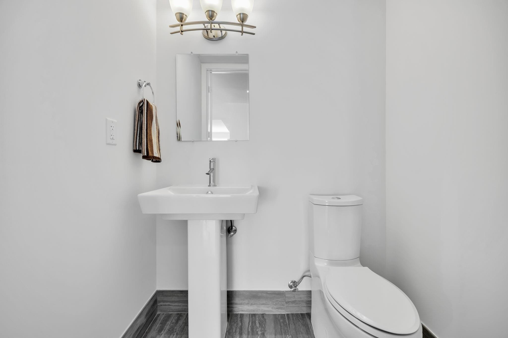 612 Bayshore Drive 802