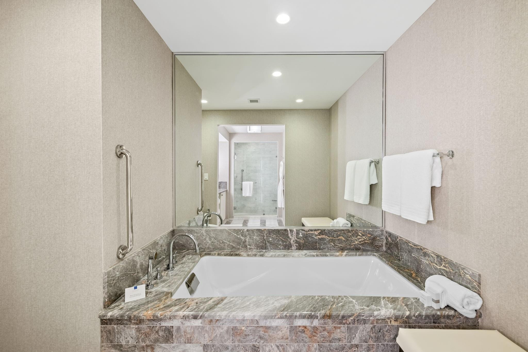 551 N Fort Lauderdale Beach Blvd H1116