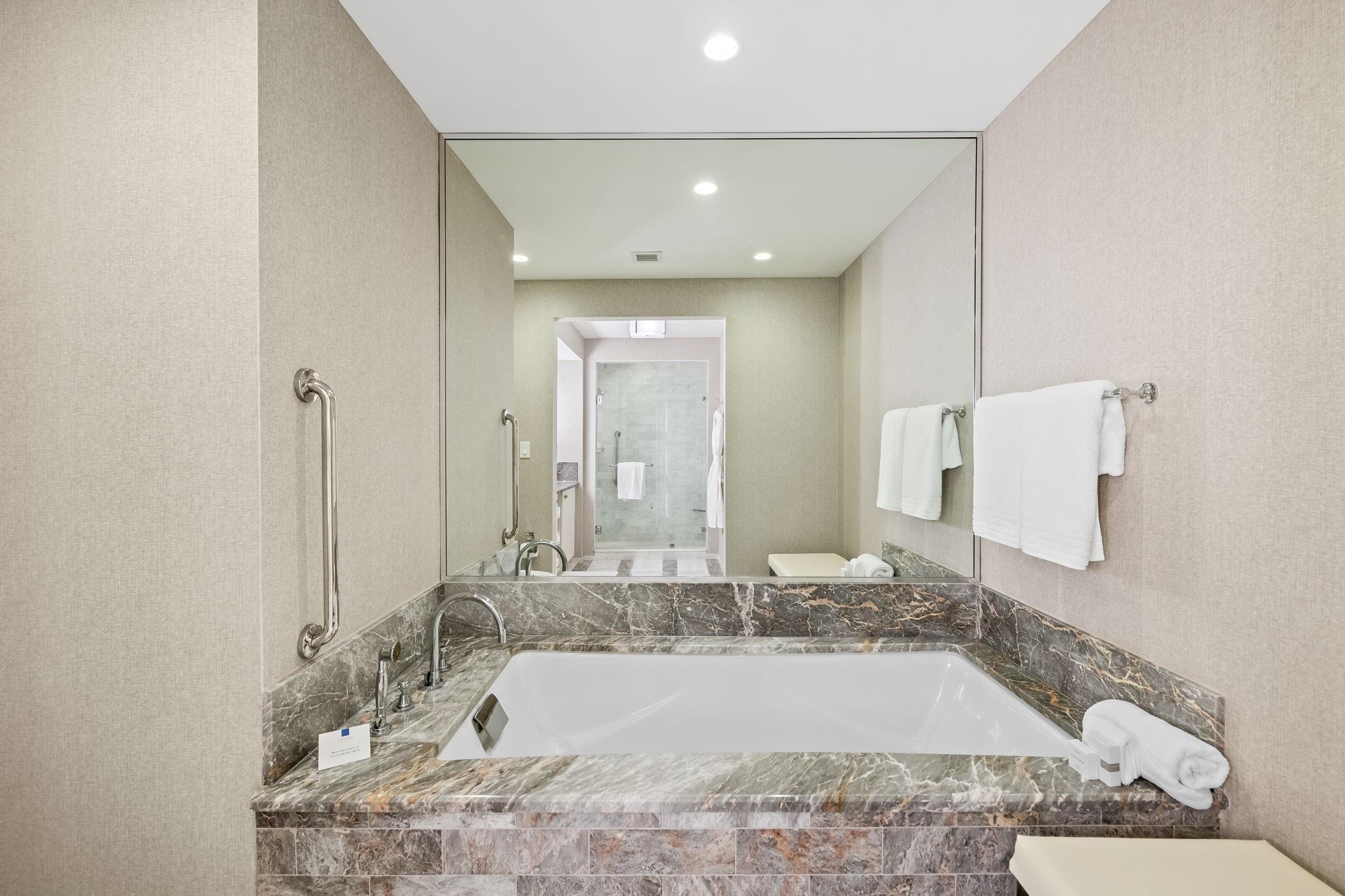 551 N Fort Lauderdale Beach Blvd H1116