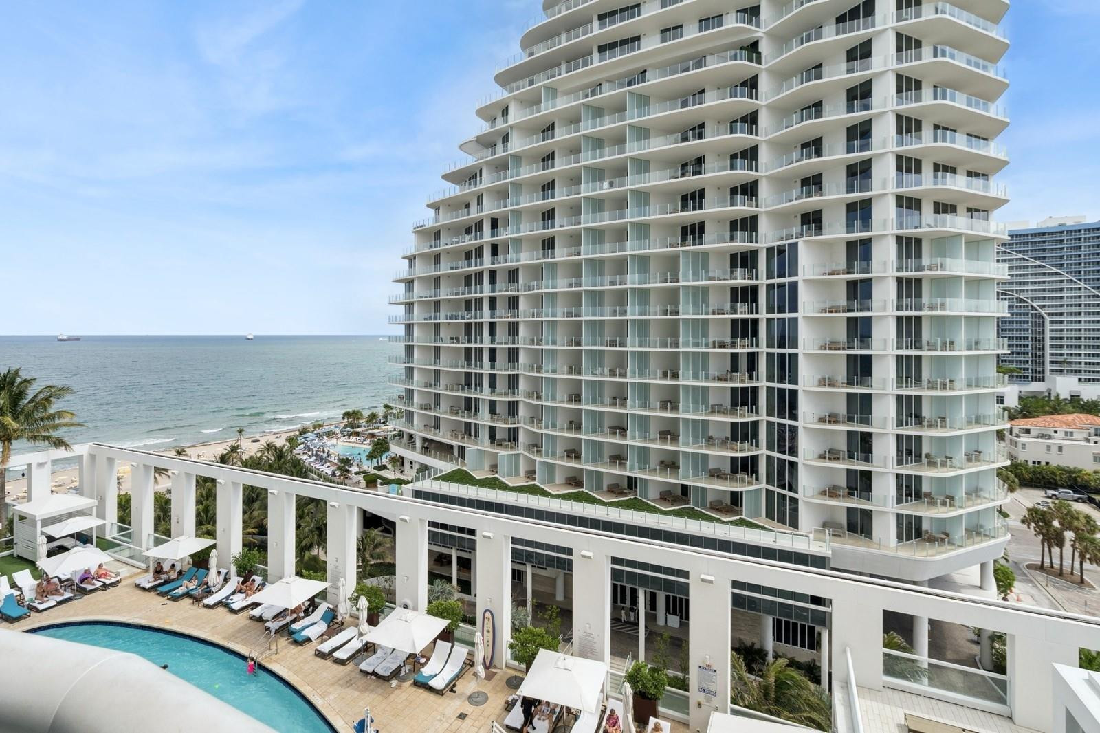 551 N Fort Lauderdale Beach H906