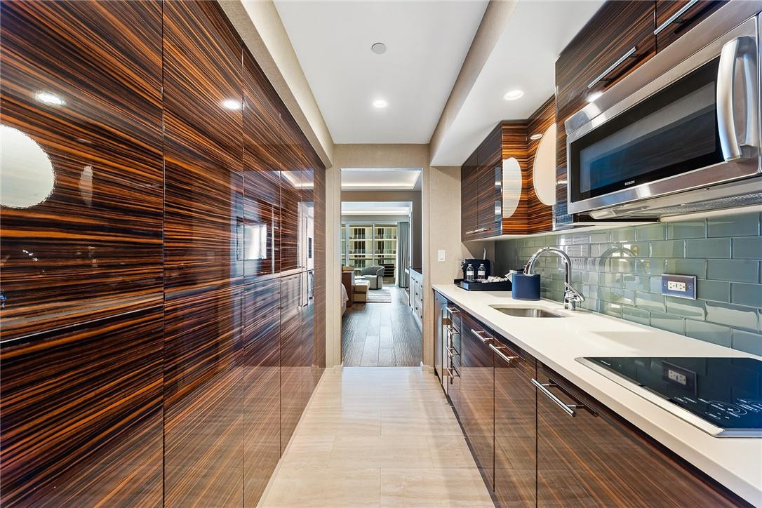 551 N Fort Lauderdale Beach Blvd H1406