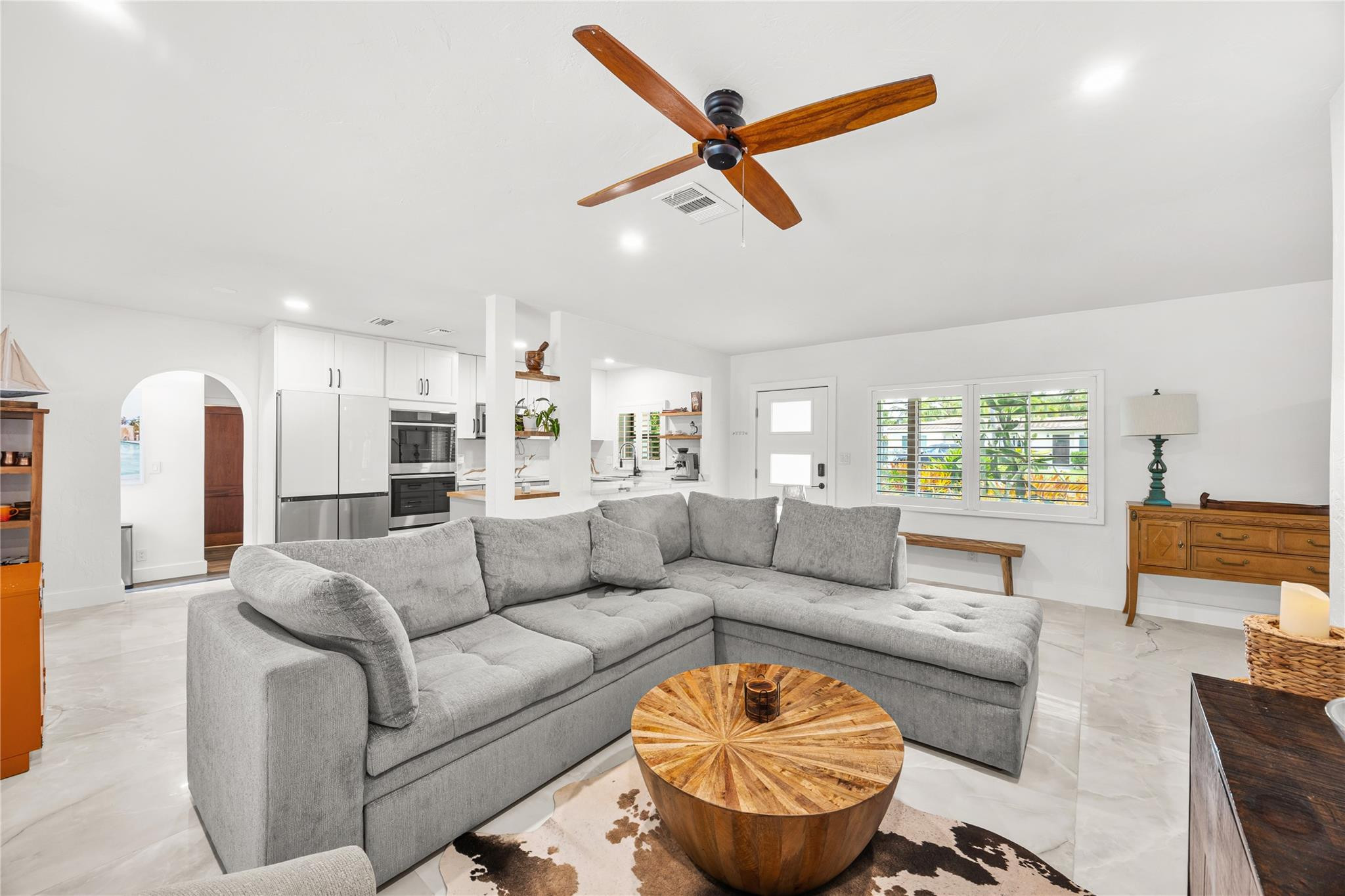 2520 Yacht Club Boulevard