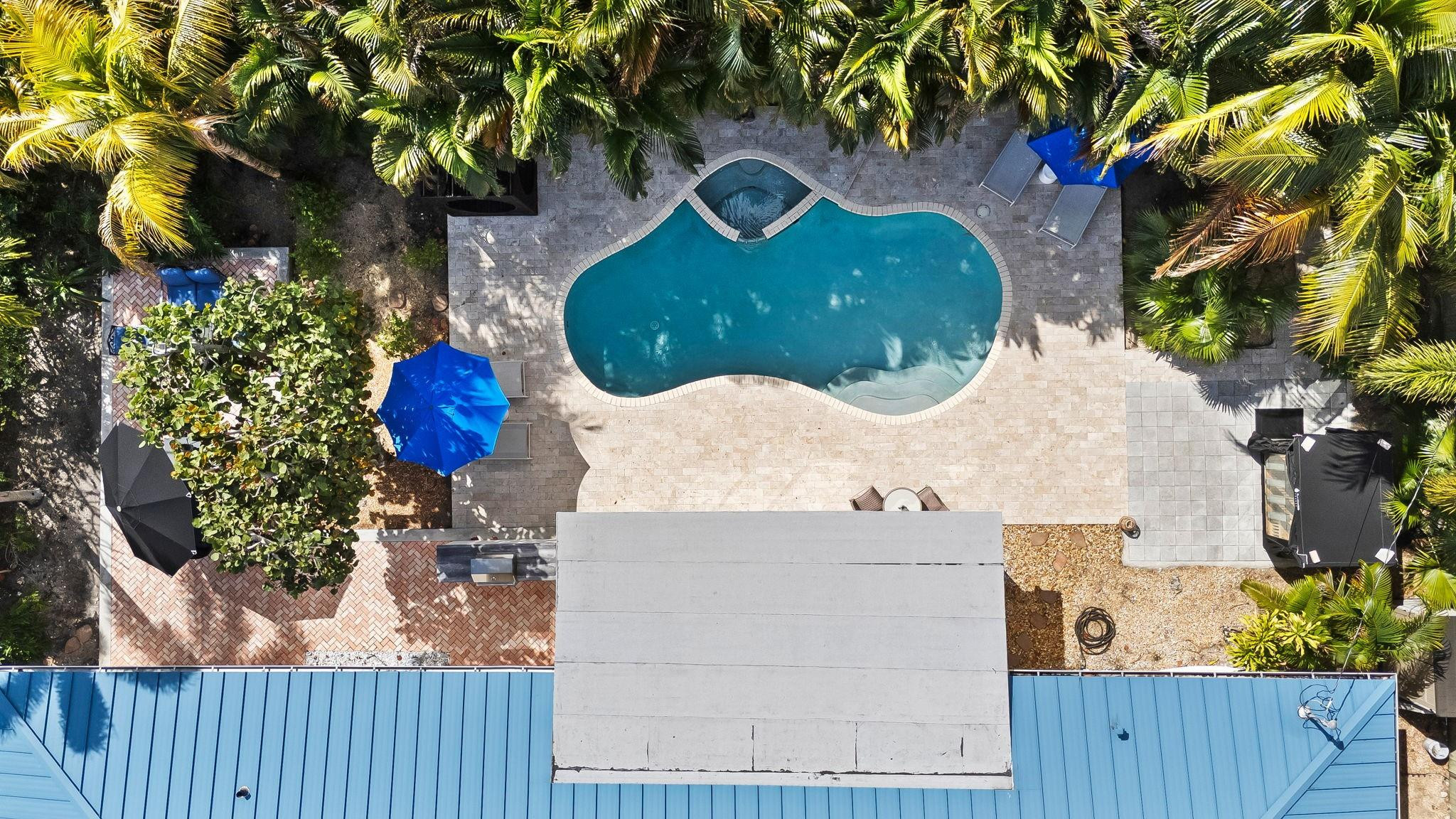 2520 Yacht Club Boulevard