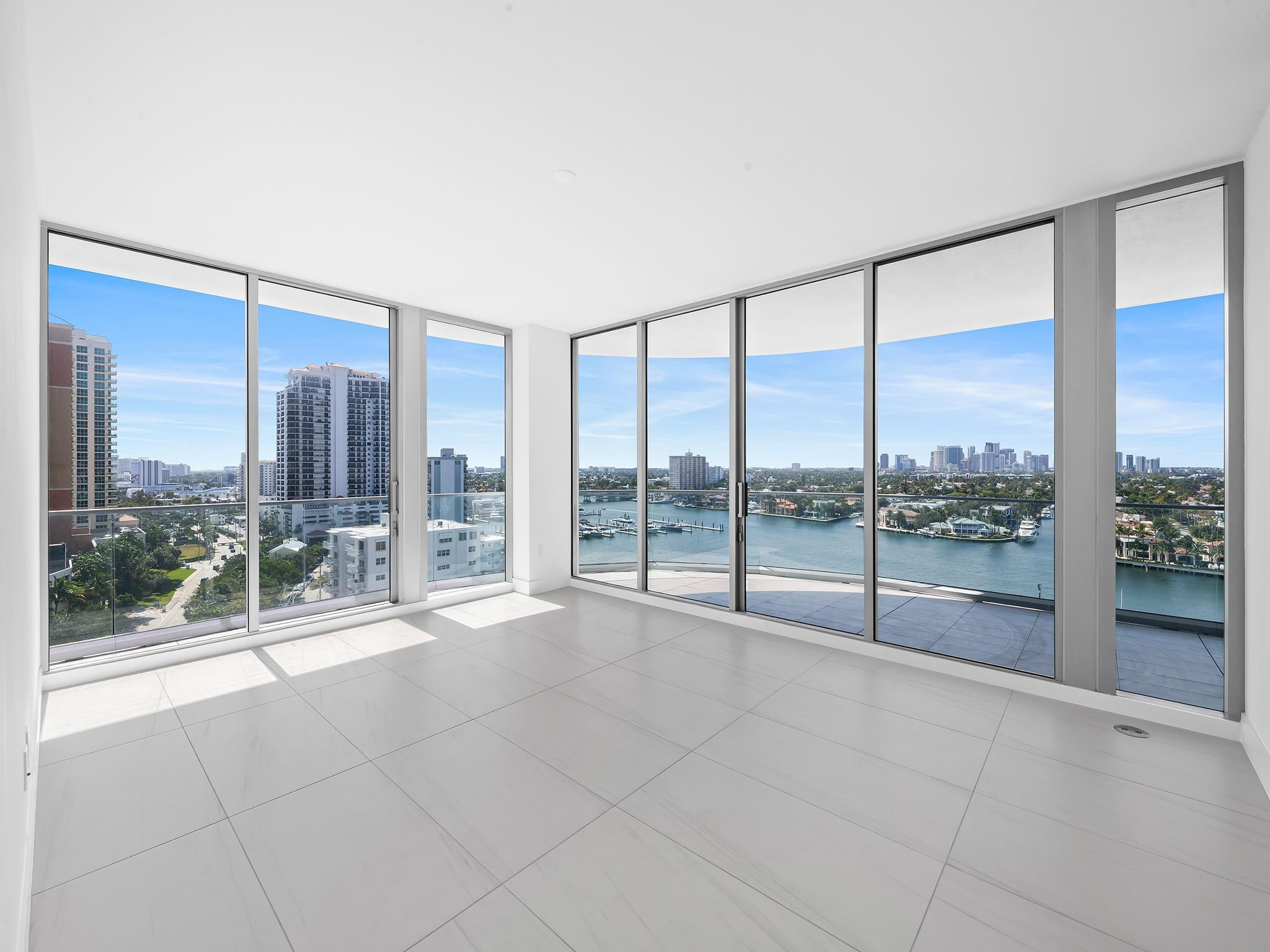 153 N Seabreeze Boulevard 1002