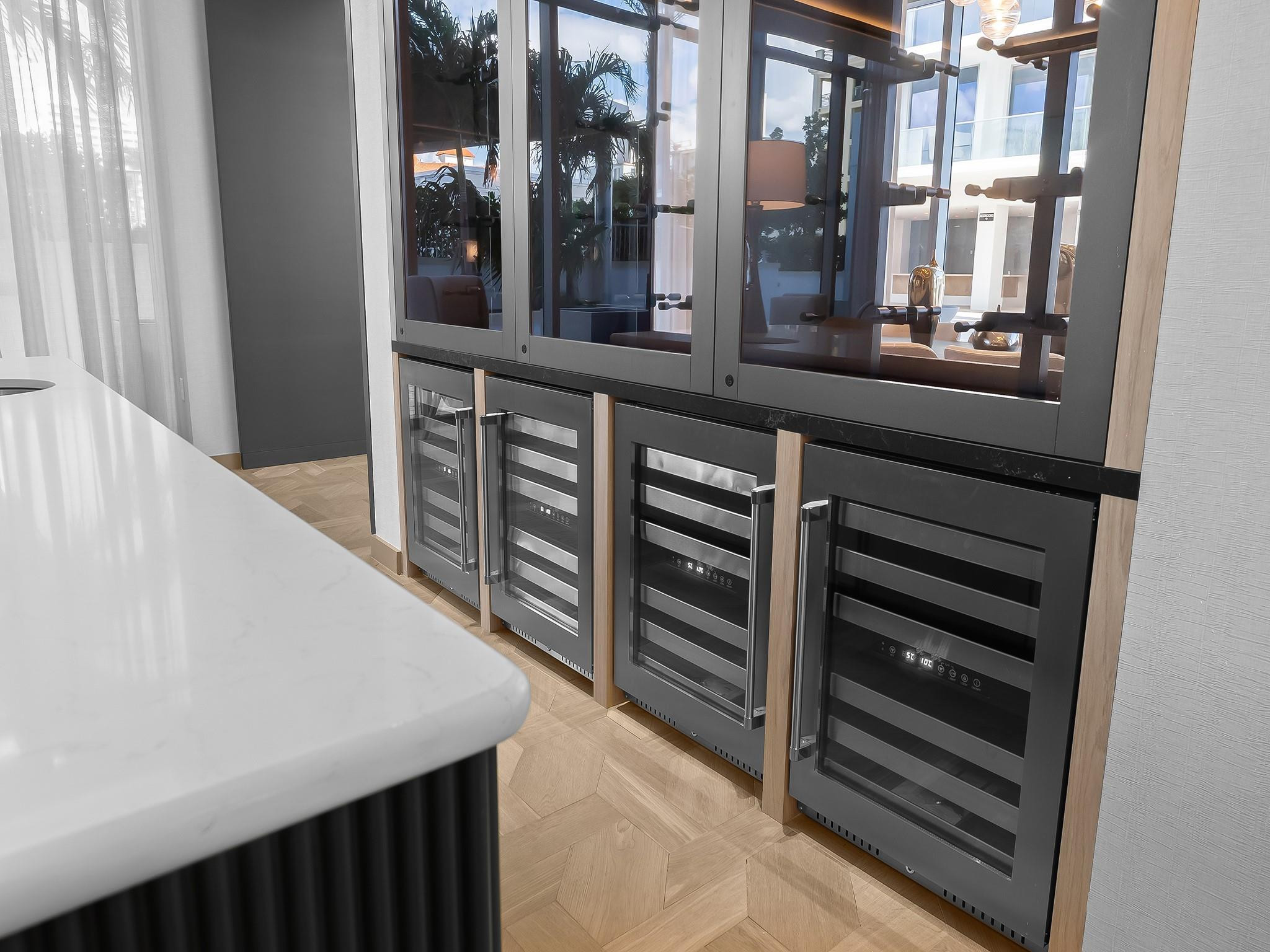 153 N Seabreeze Boulevard 1002