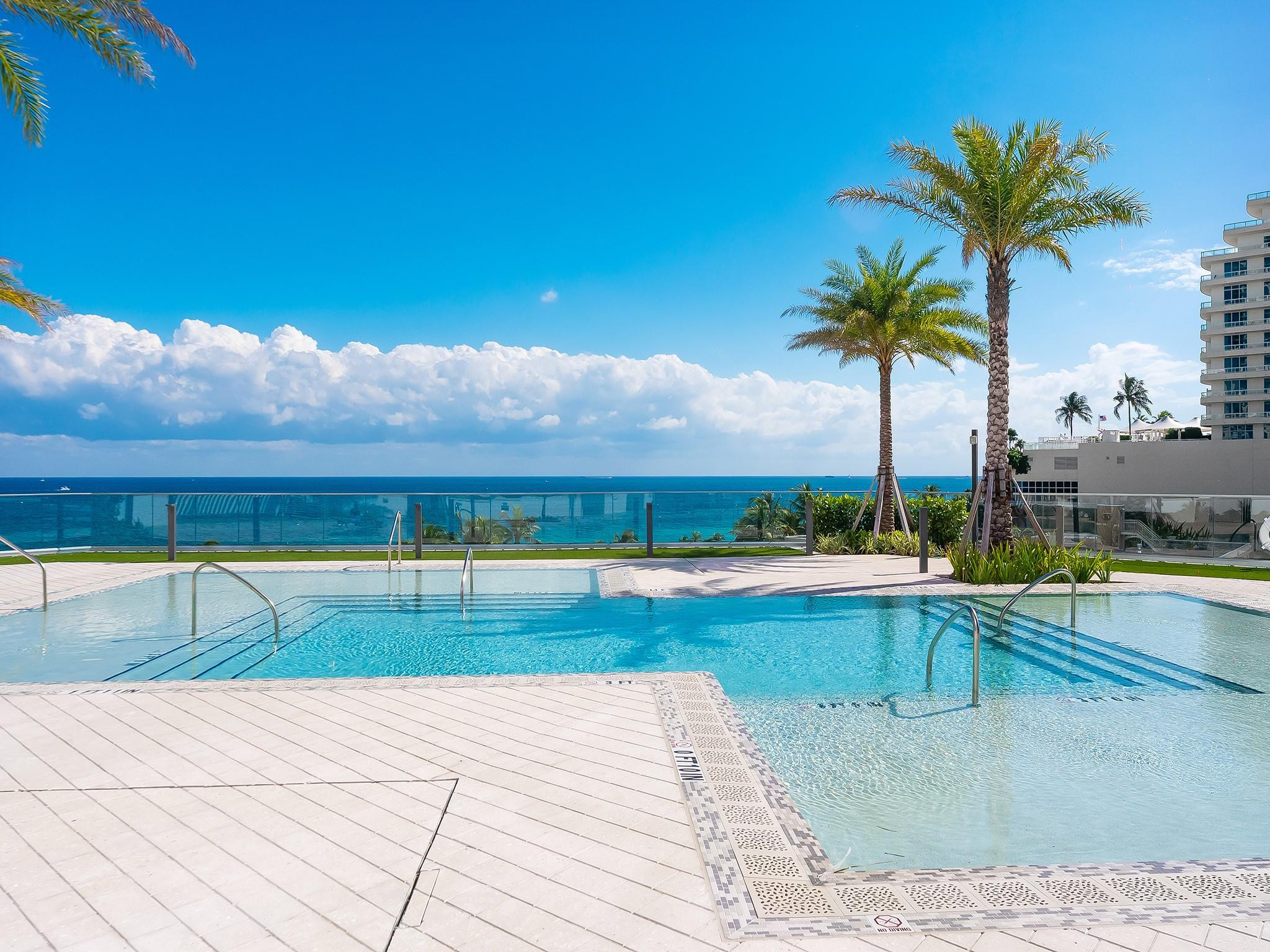 153 N Seabreeze Boulevard 1002