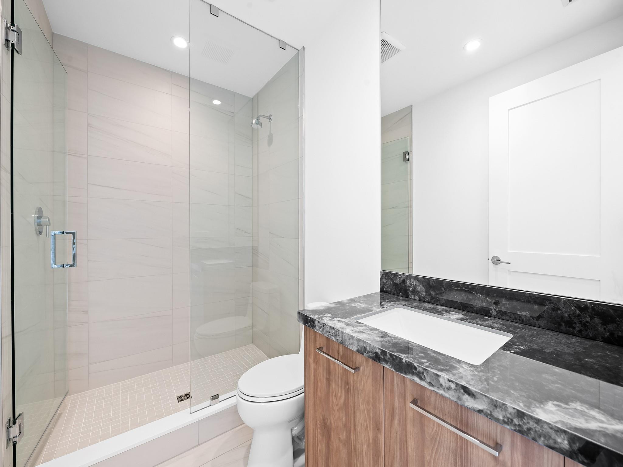 153 N Seabreeze Boulevard 1002