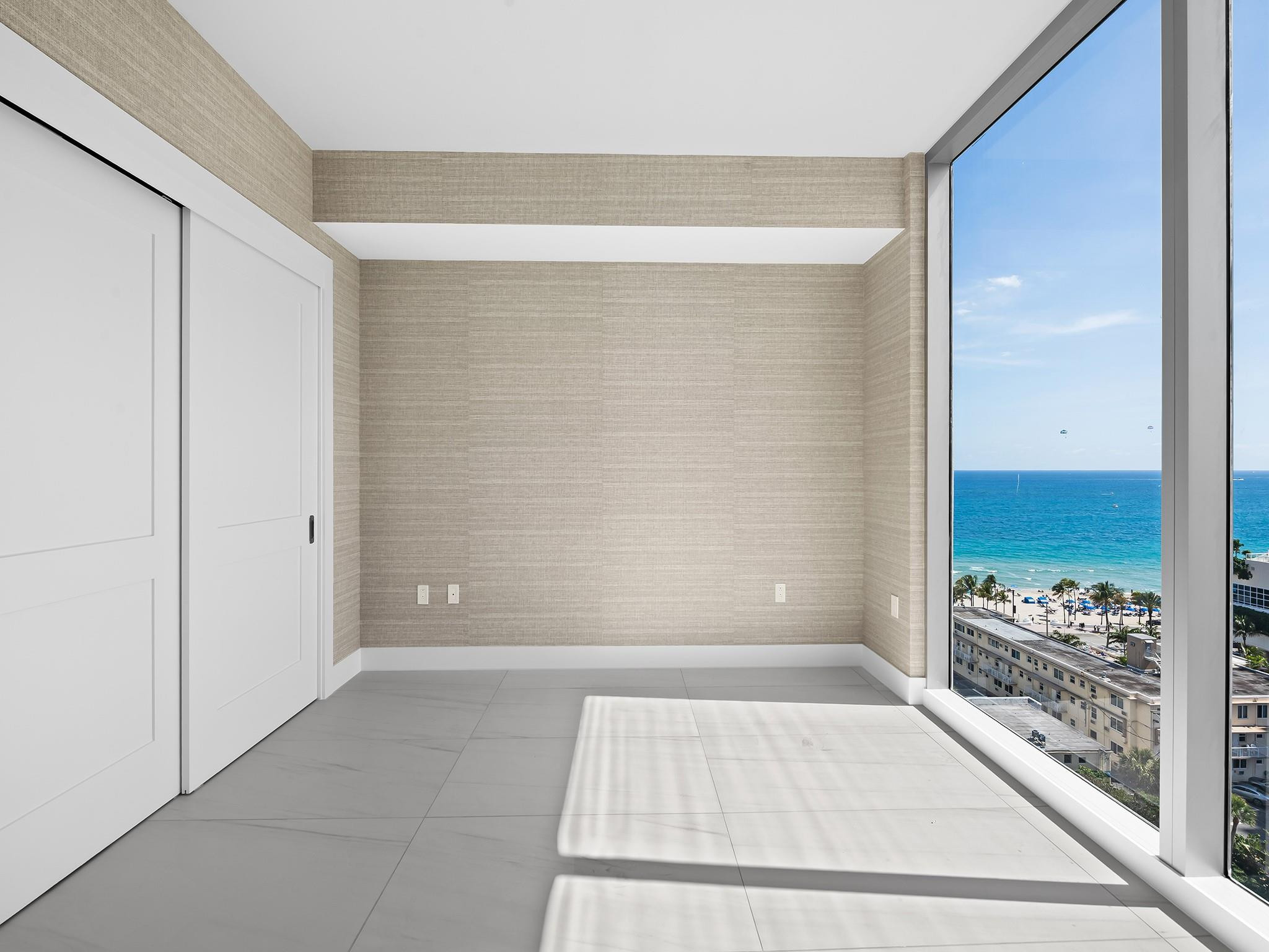 153 N Seabreeze Boulevard 1002