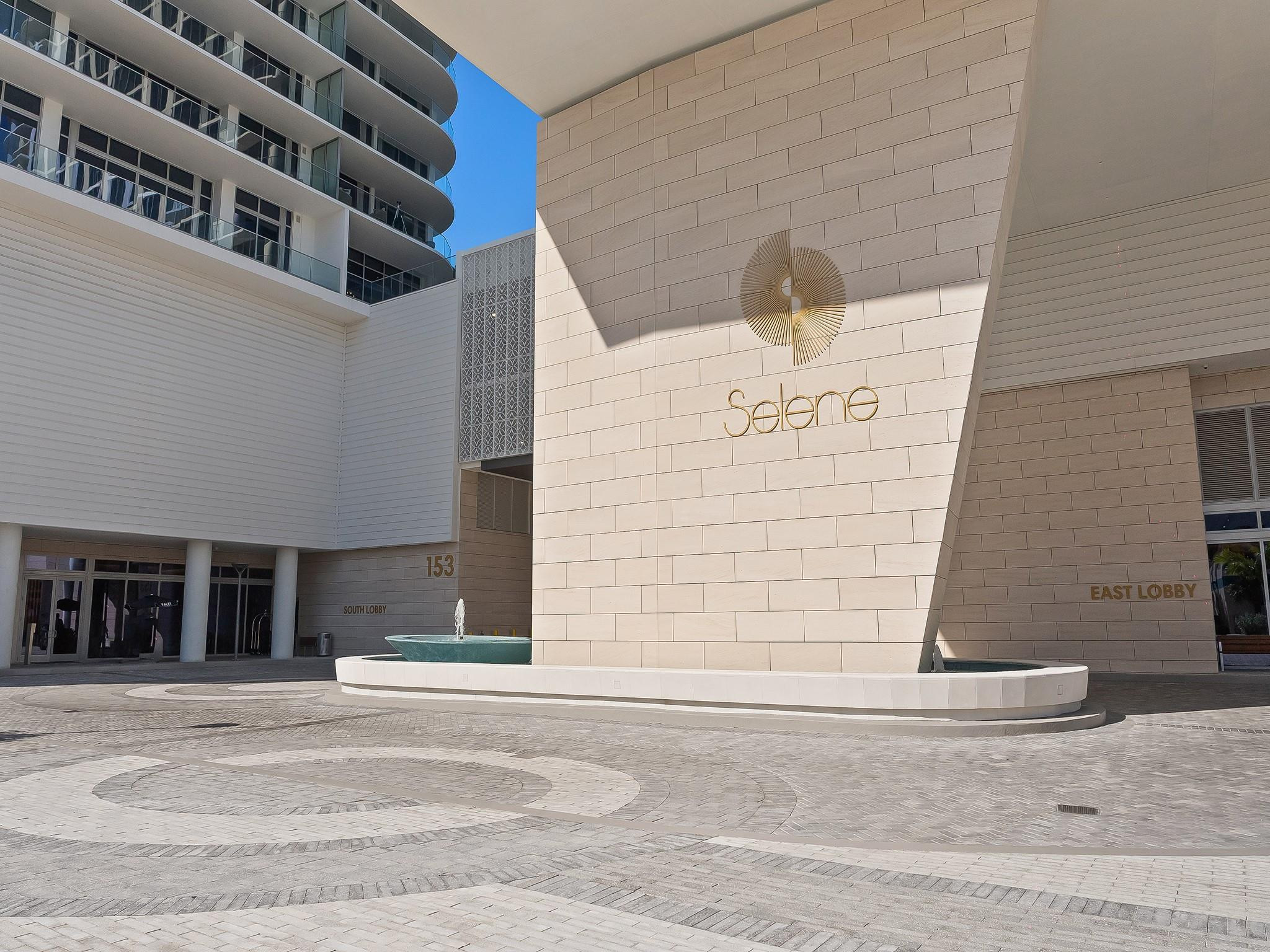 153 N Seabreeze Boulevard 1002