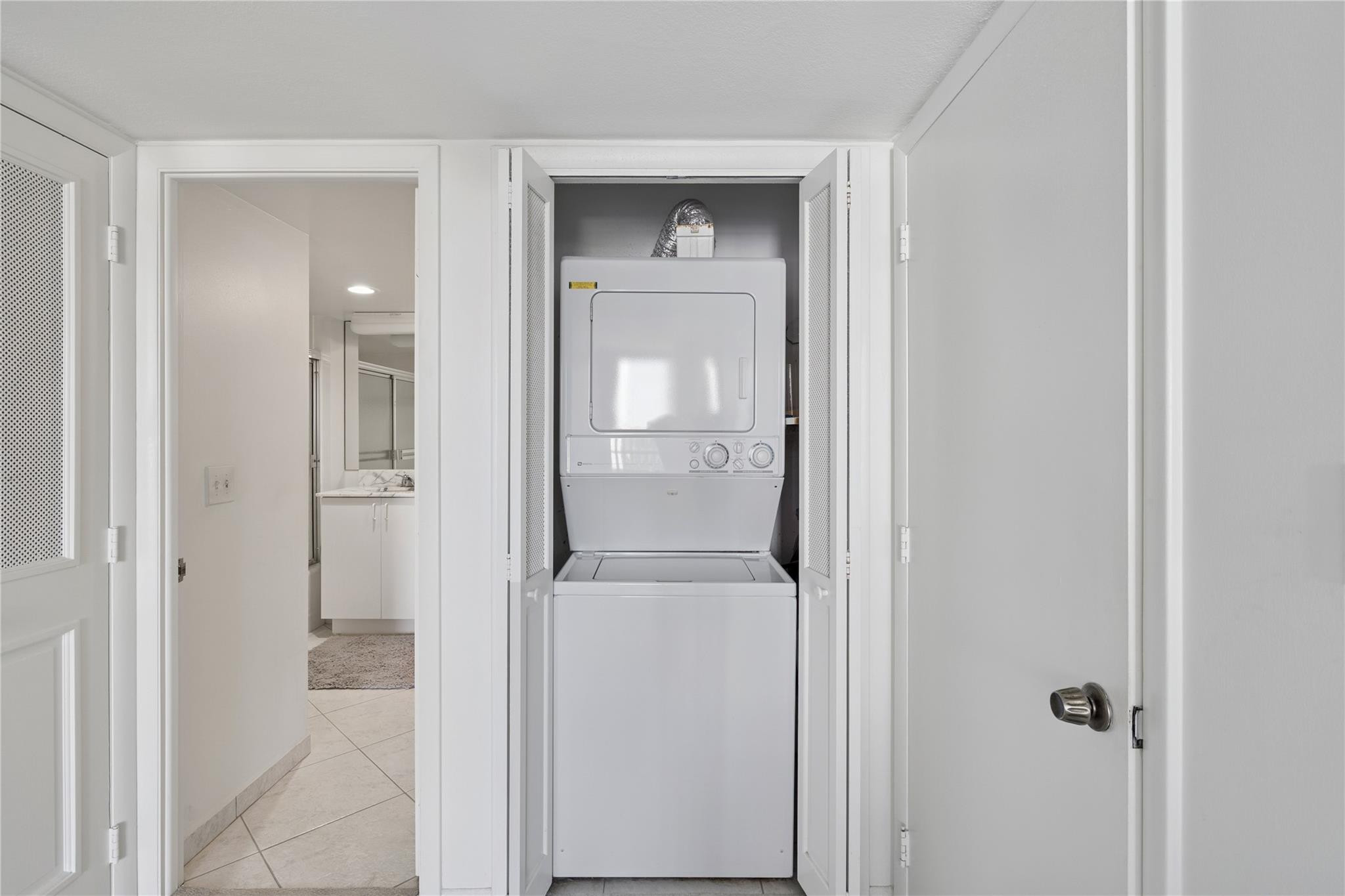 4020 Galt Ocean Drive 1101