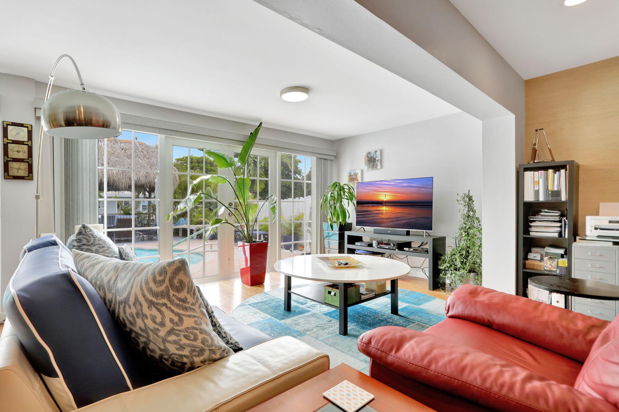 2402 SE 13th Court