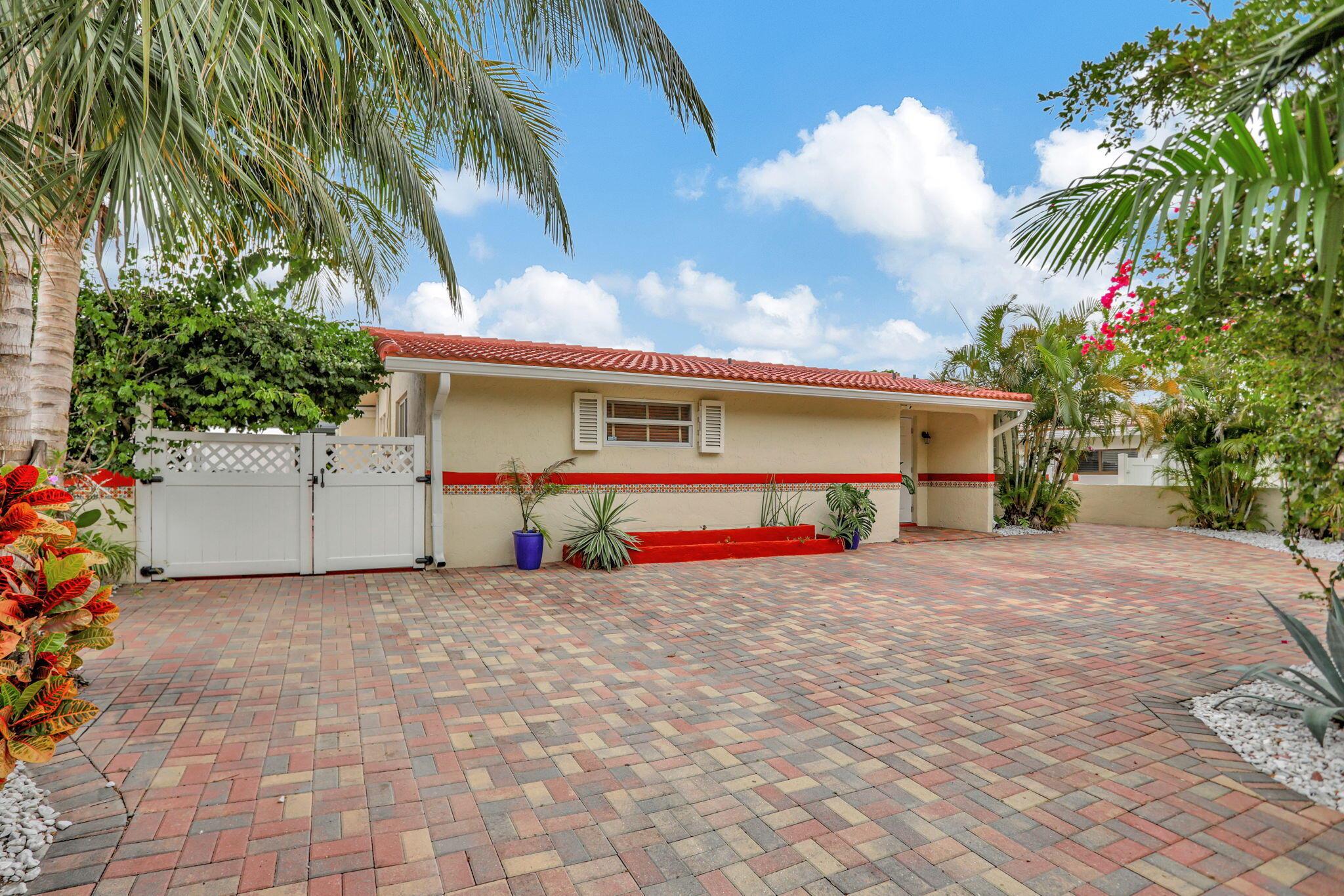 2402 SE 13th Court