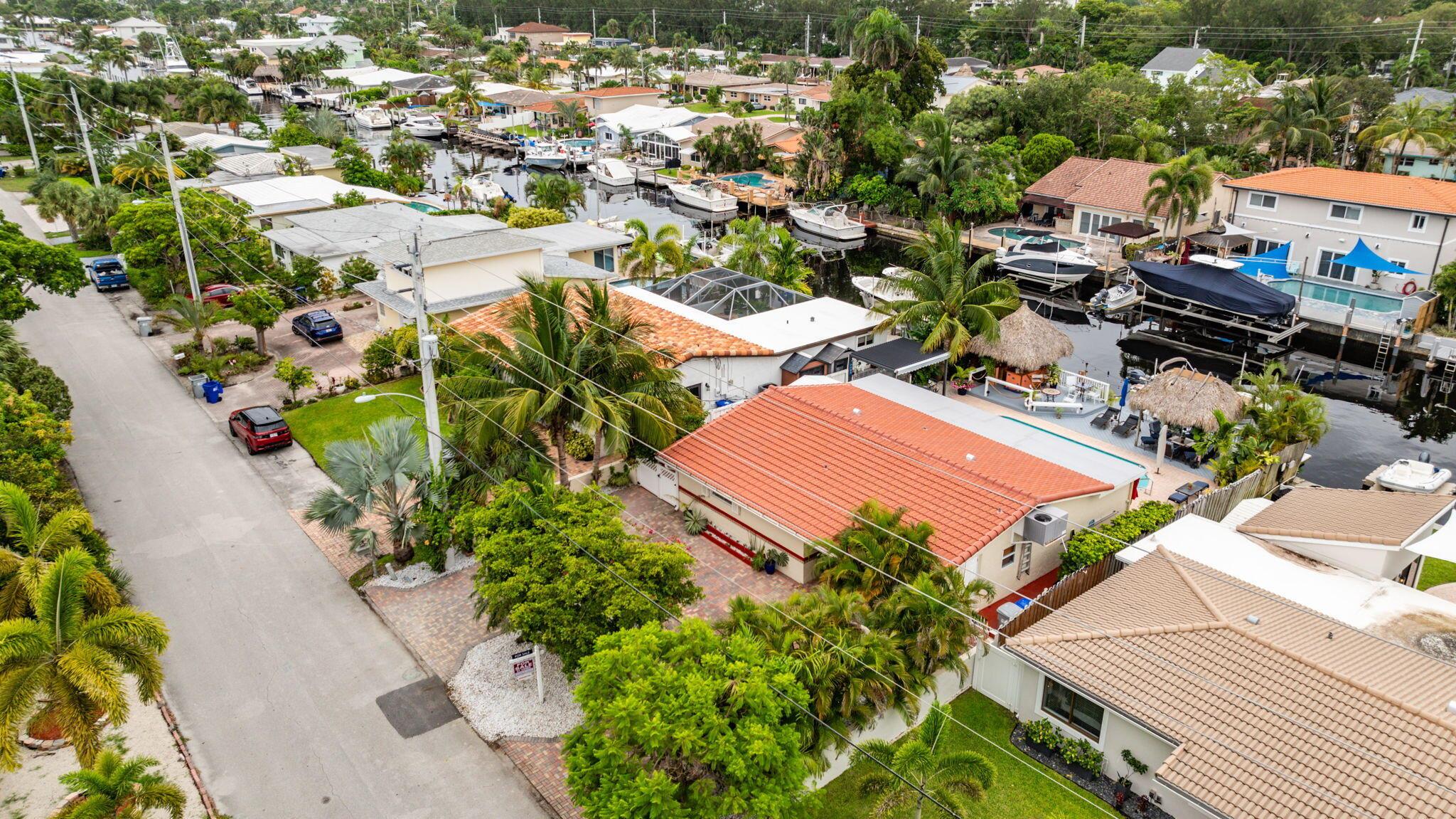 2402 SE 13th Court