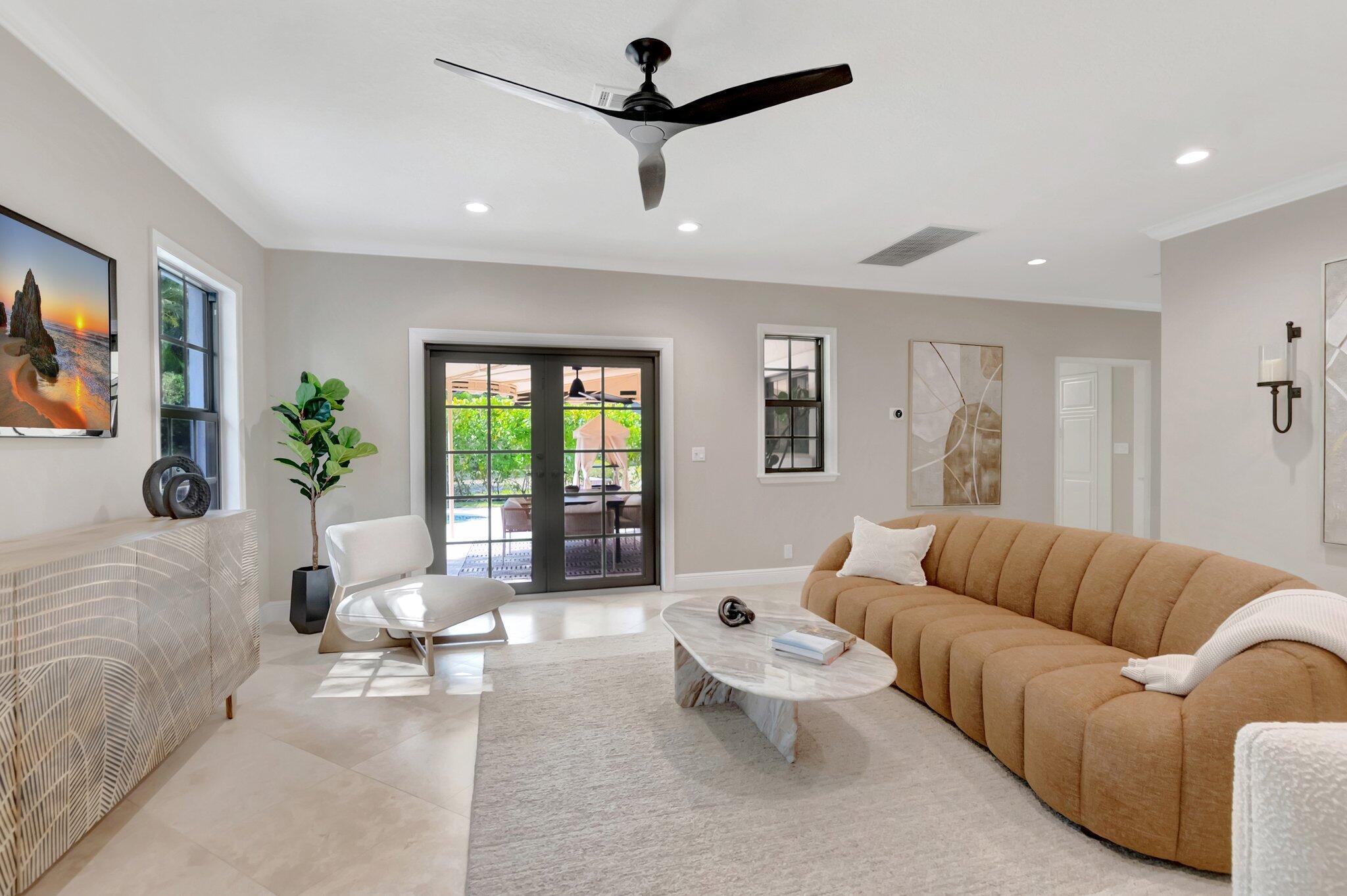 284 Florenada Terrace