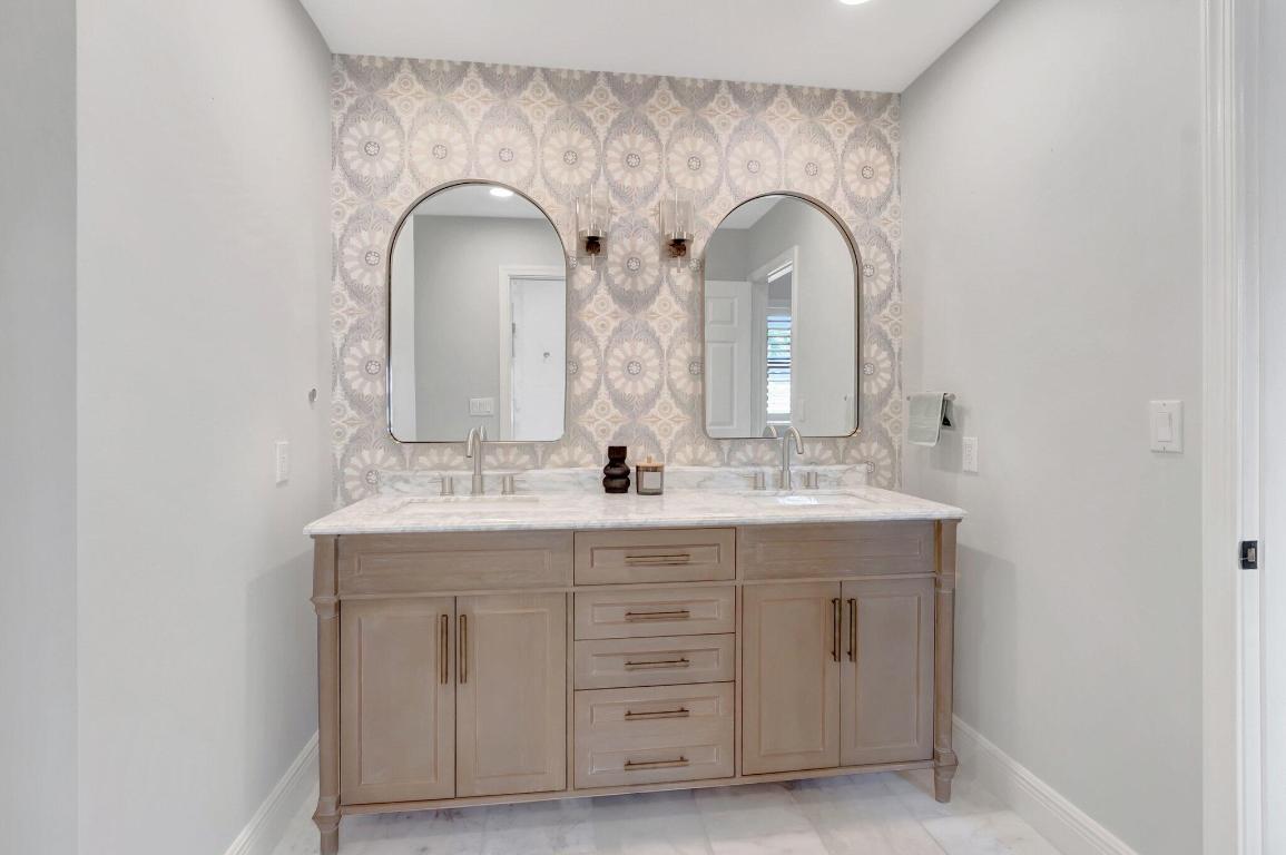 284 Florenada Terrace