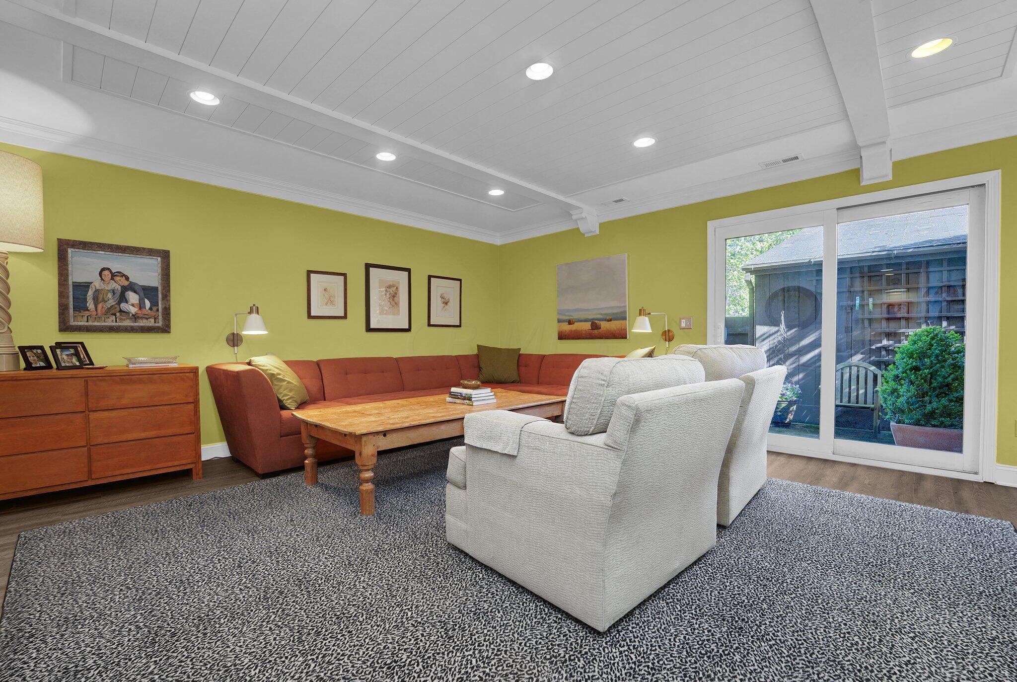 3114 Arlingtowne Lane, Unit 9