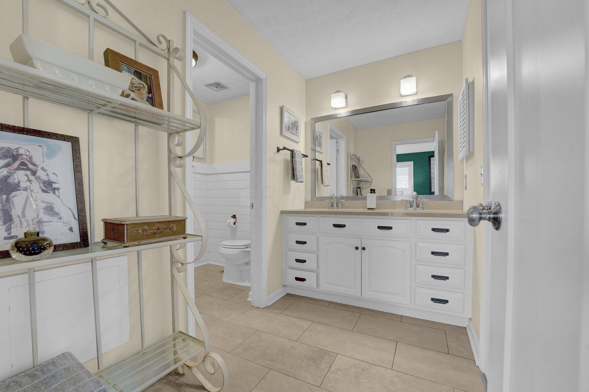 3114 Arlingtowne Lane, Unit 9