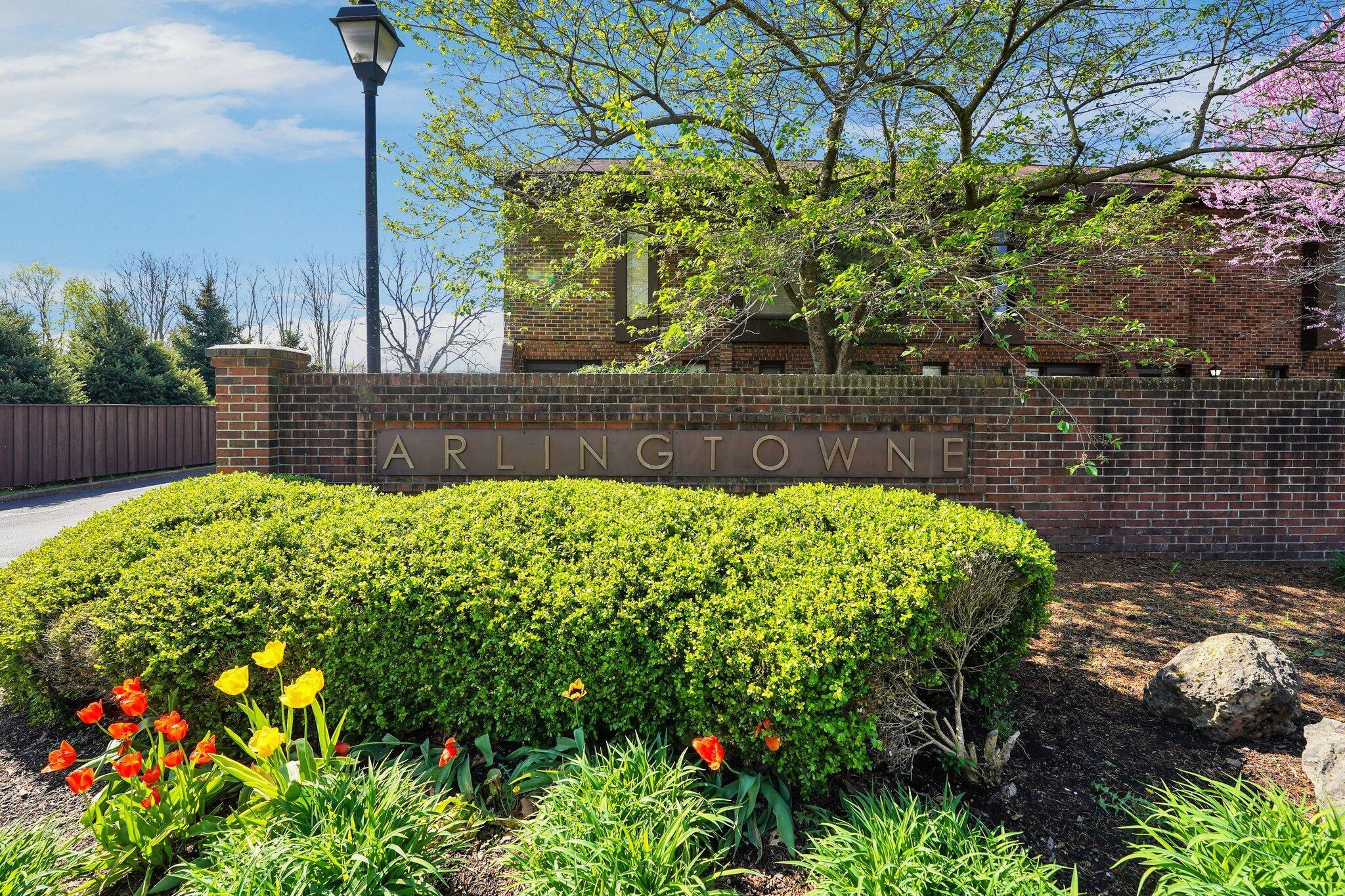 3114 Arlingtowne Lane, Unit 9