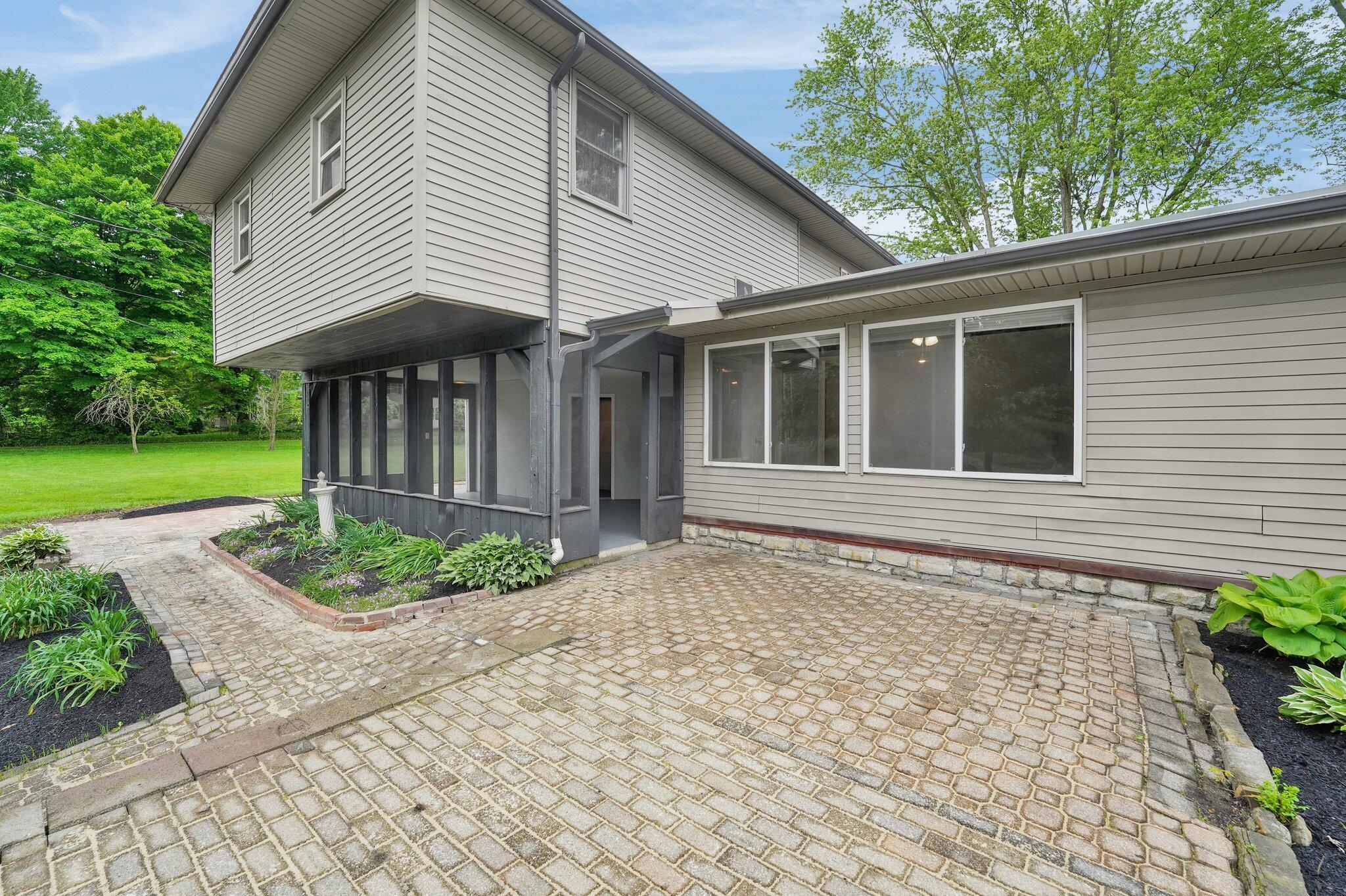 10600 Stoudertown Road NW