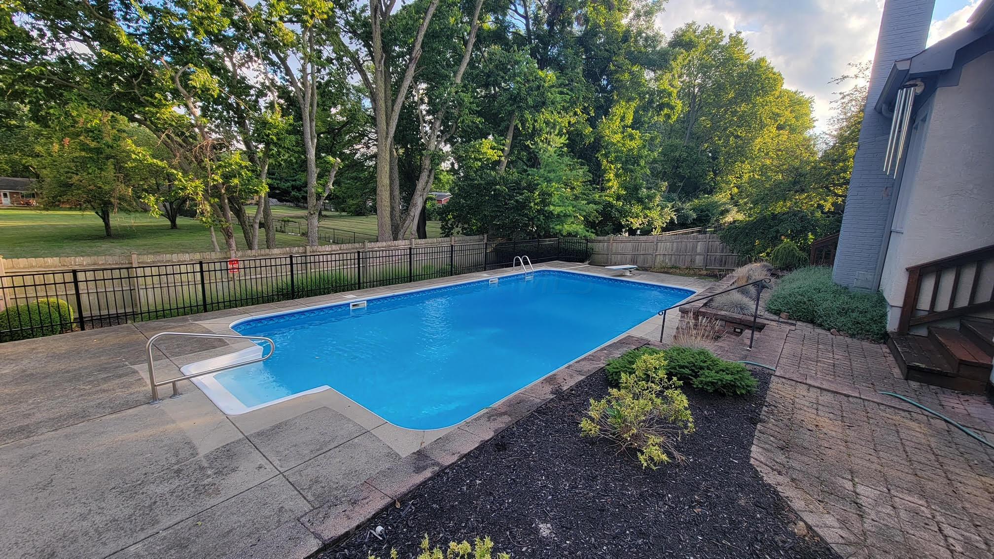 3389 Stonevista Lane