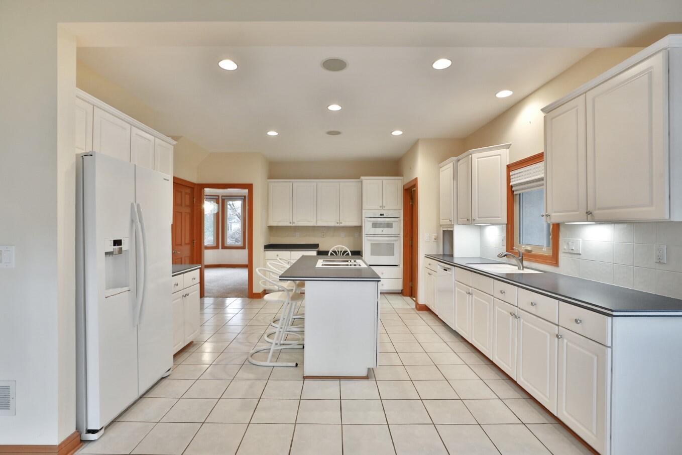 3389 Stonevista Lane