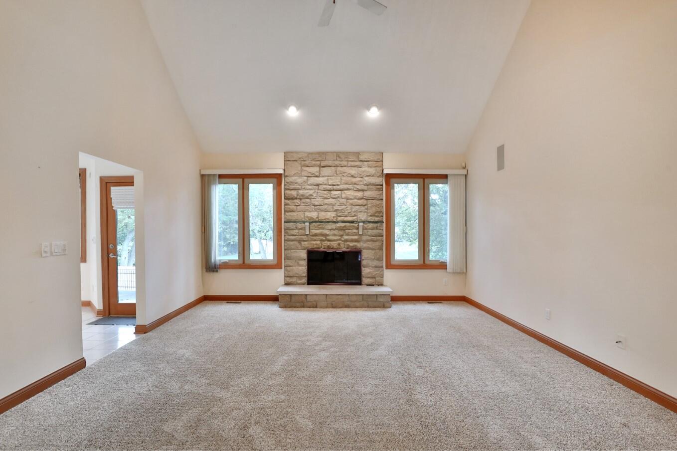 3389 Stonevista Lane