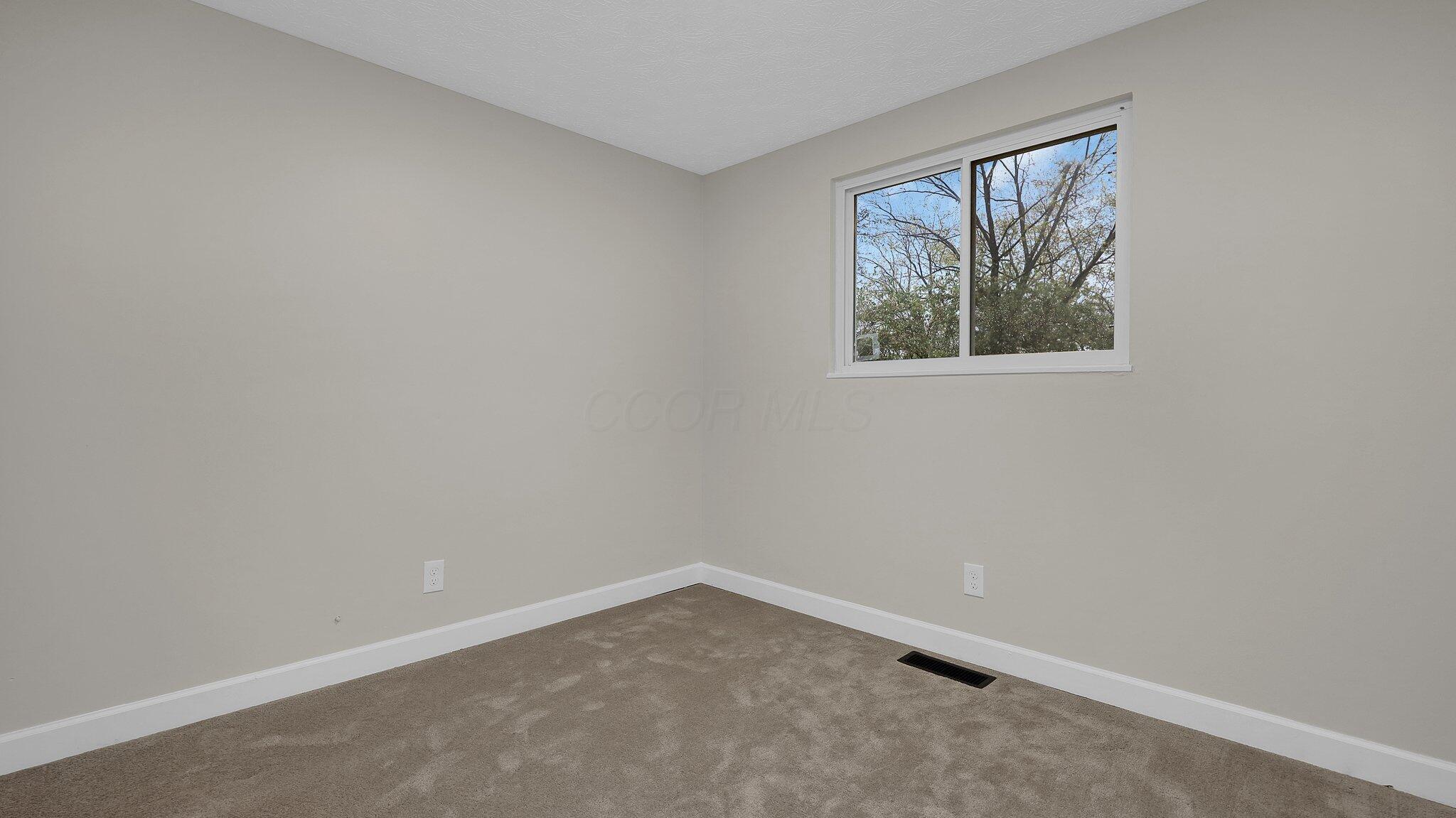 1704 Westwind Lane