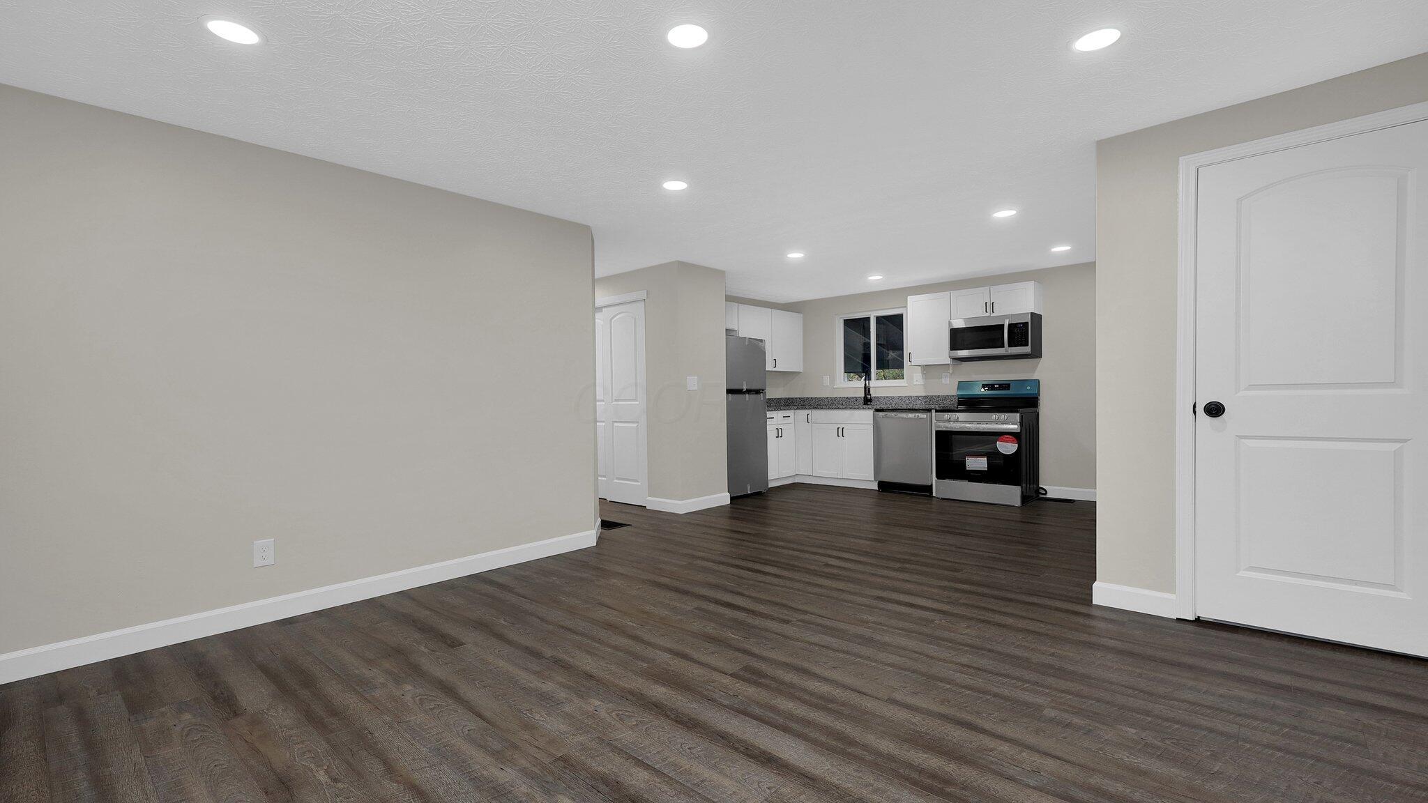1704 Westwind Lane