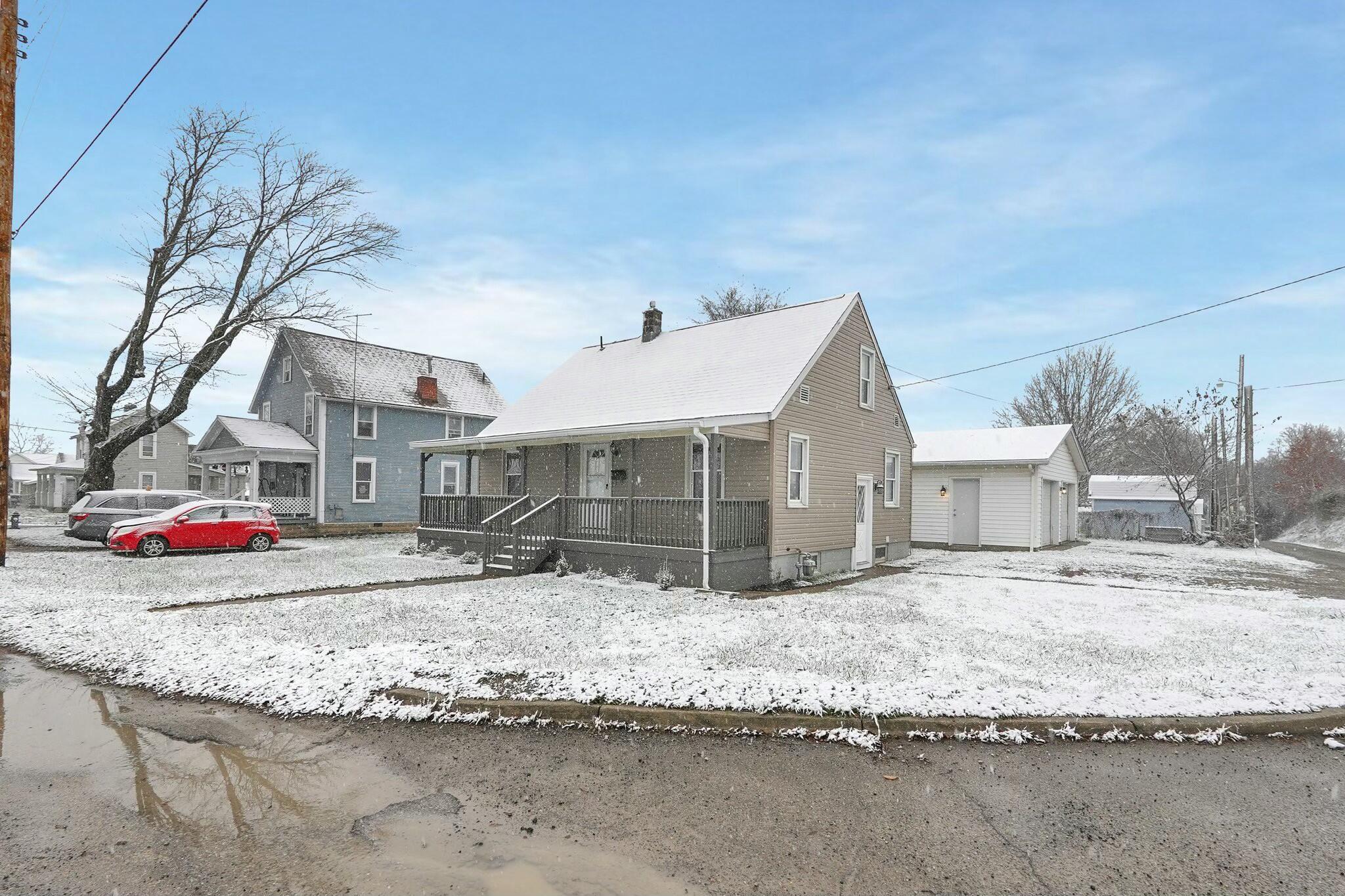 736 Van Buren Avenue