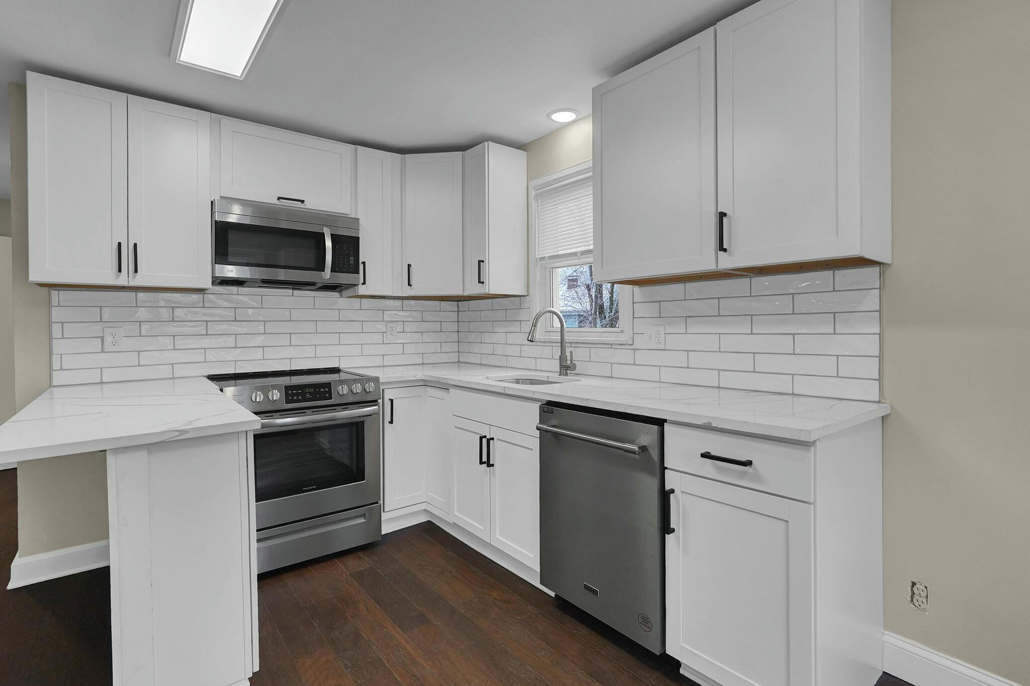 736 Van Buren Avenue