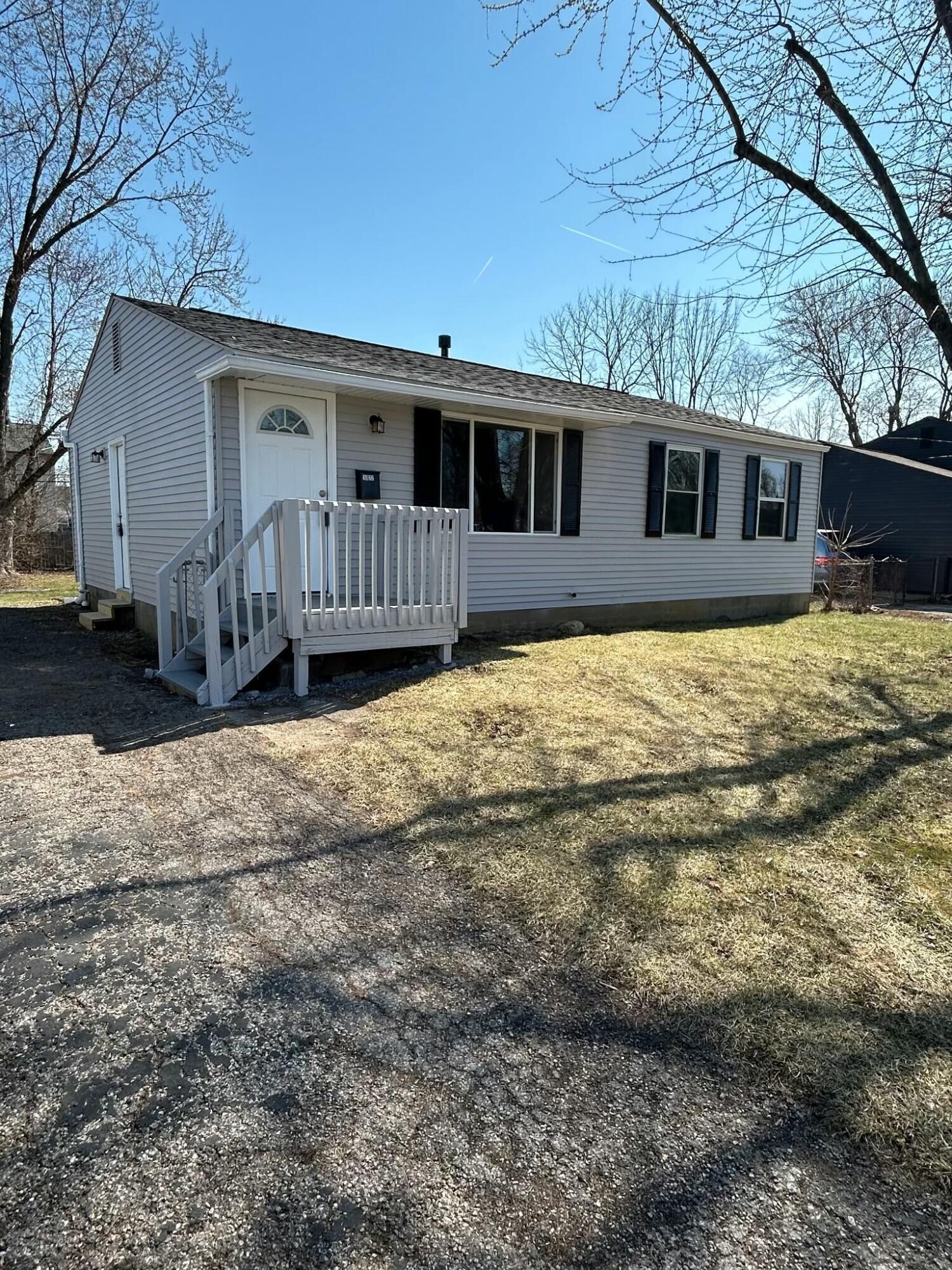 3322 Fontaine Road