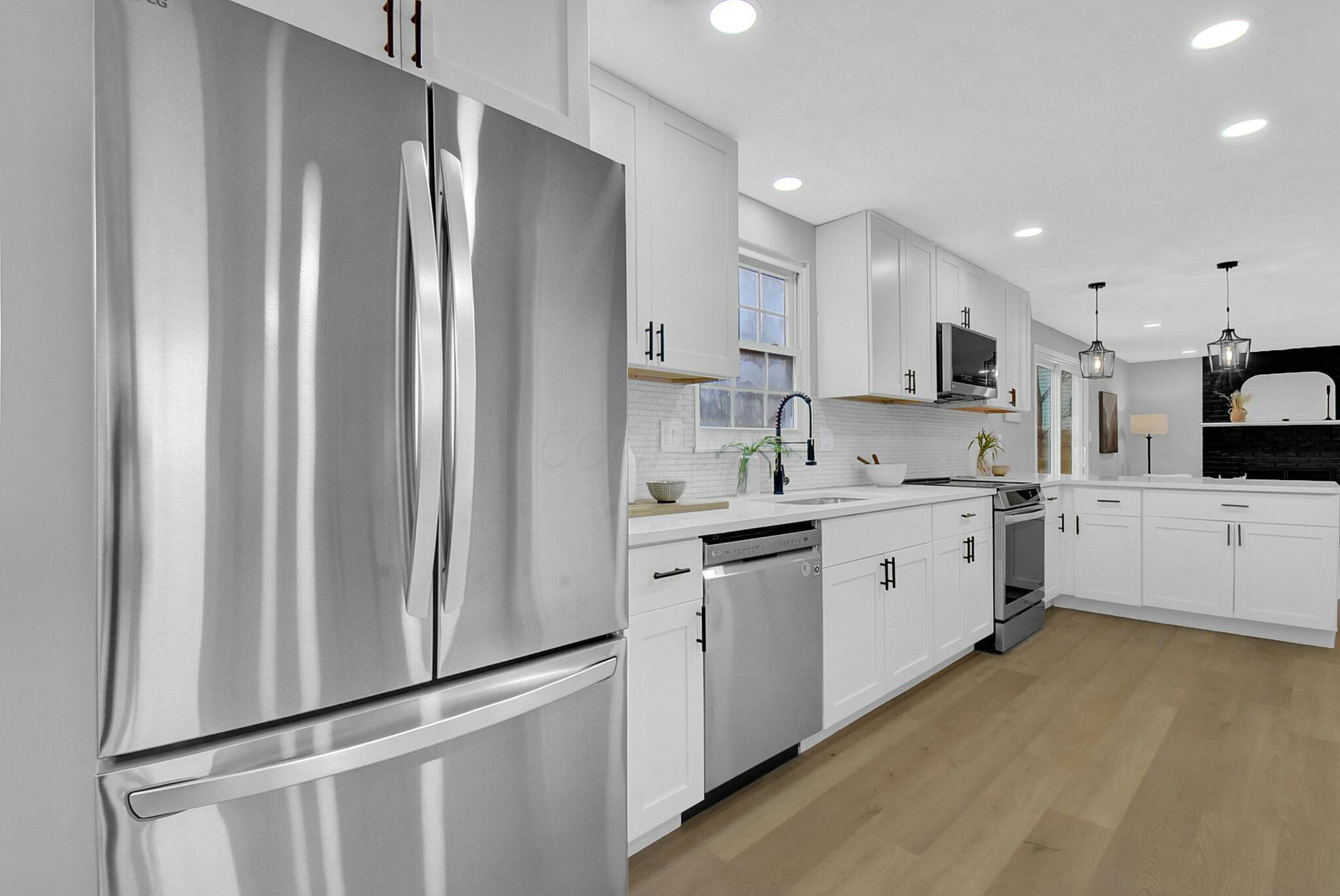 1095 Belle Meade Place
