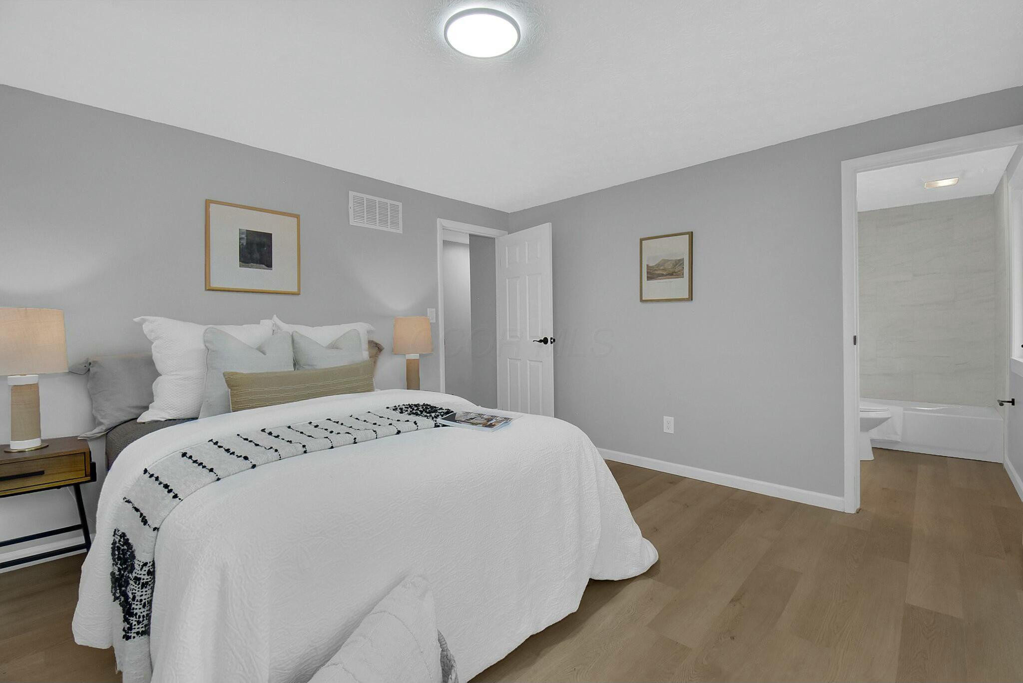 1095 Belle Meade Place