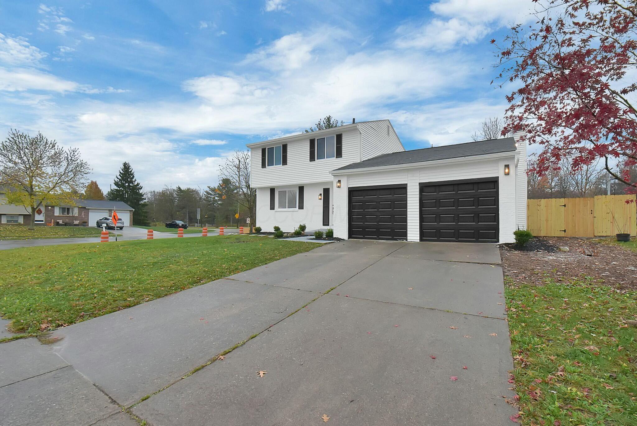 1095 Belle Meade Place