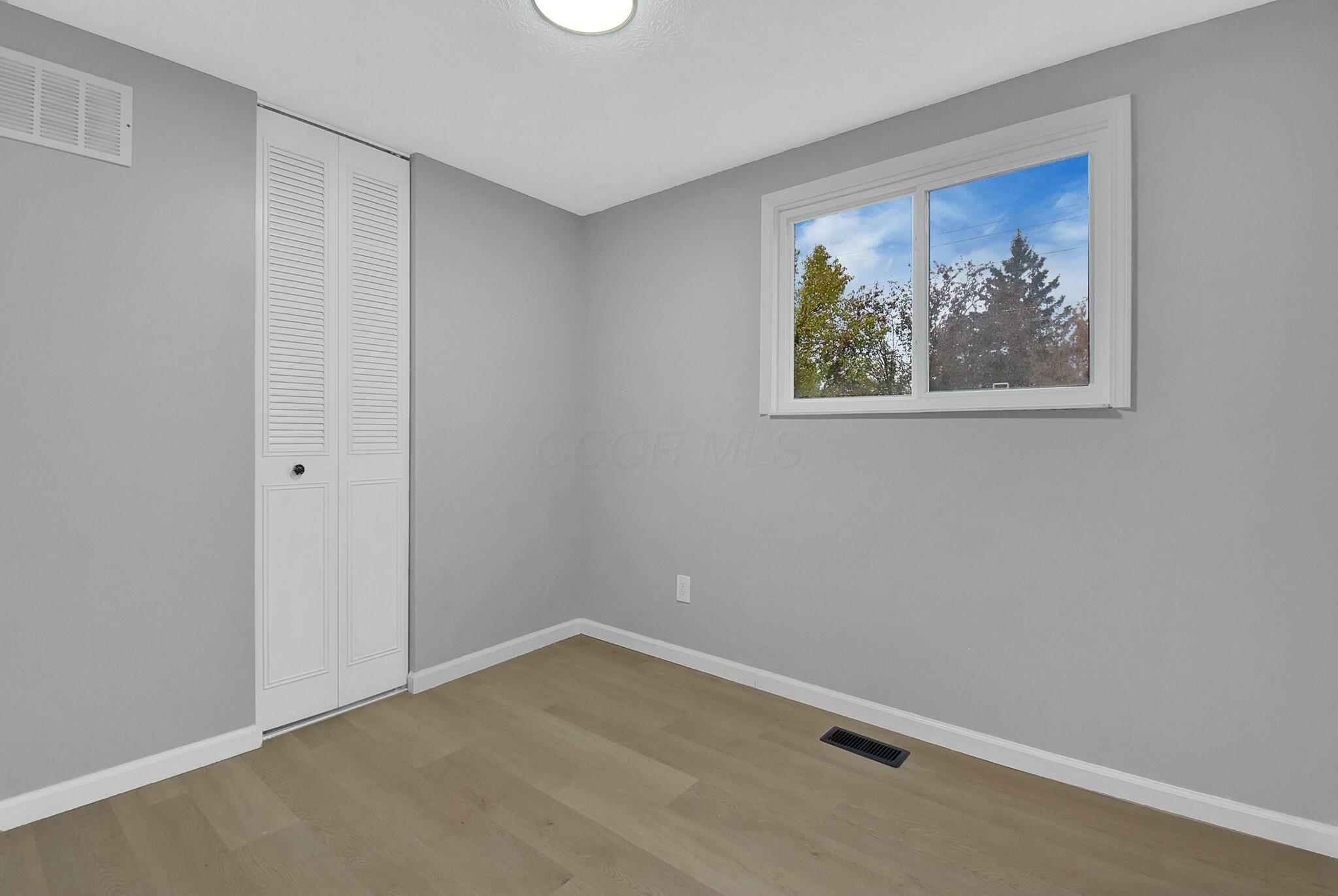 1095 Belle Meade Place