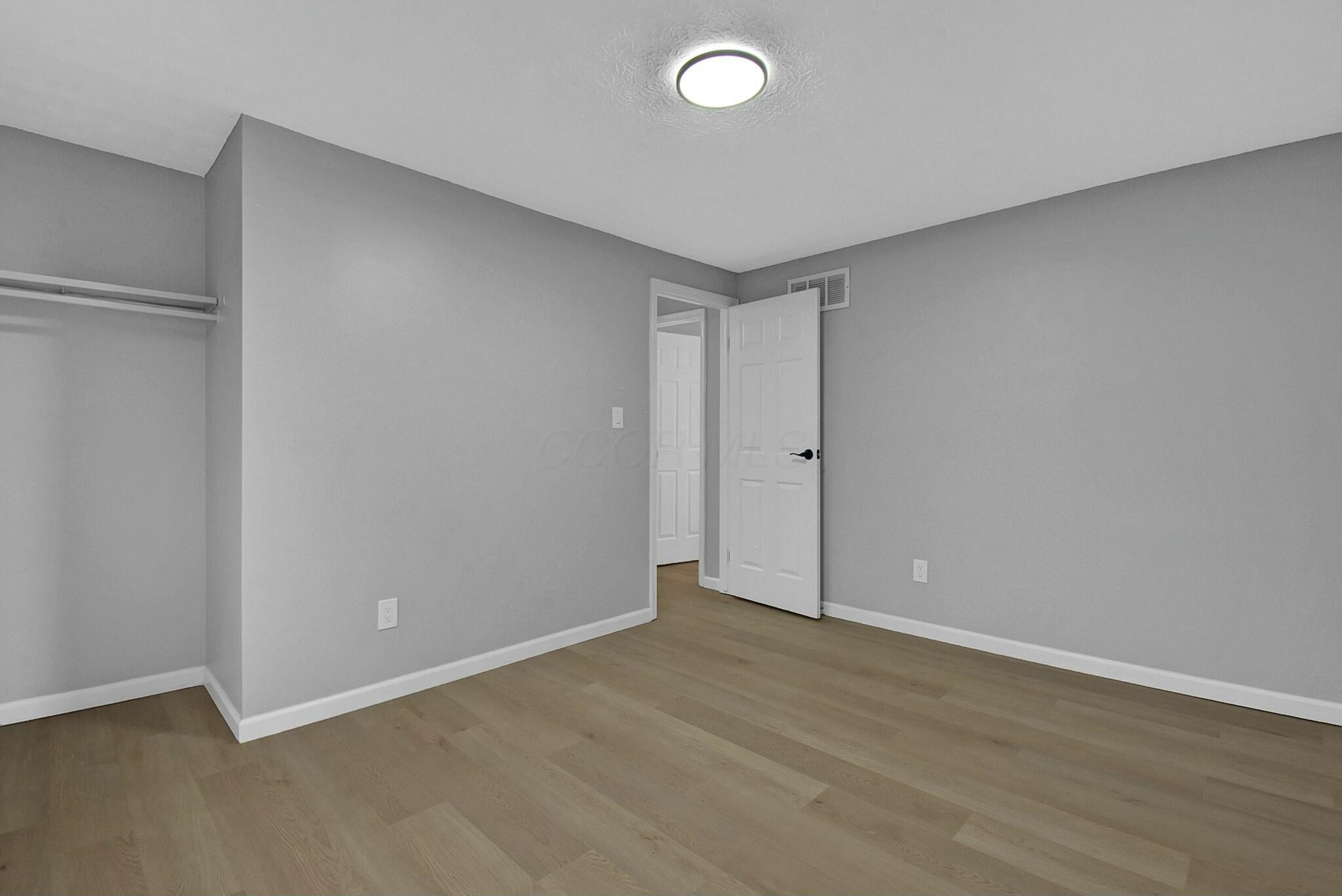 1095 Belle Meade Place
