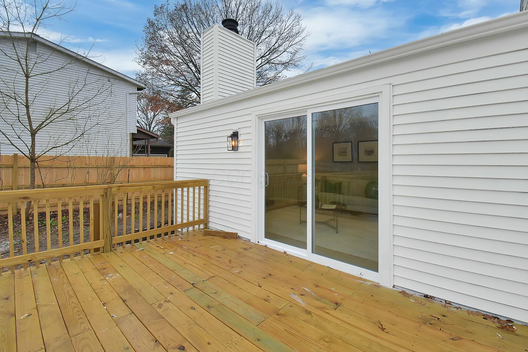1095 Belle Meade Place